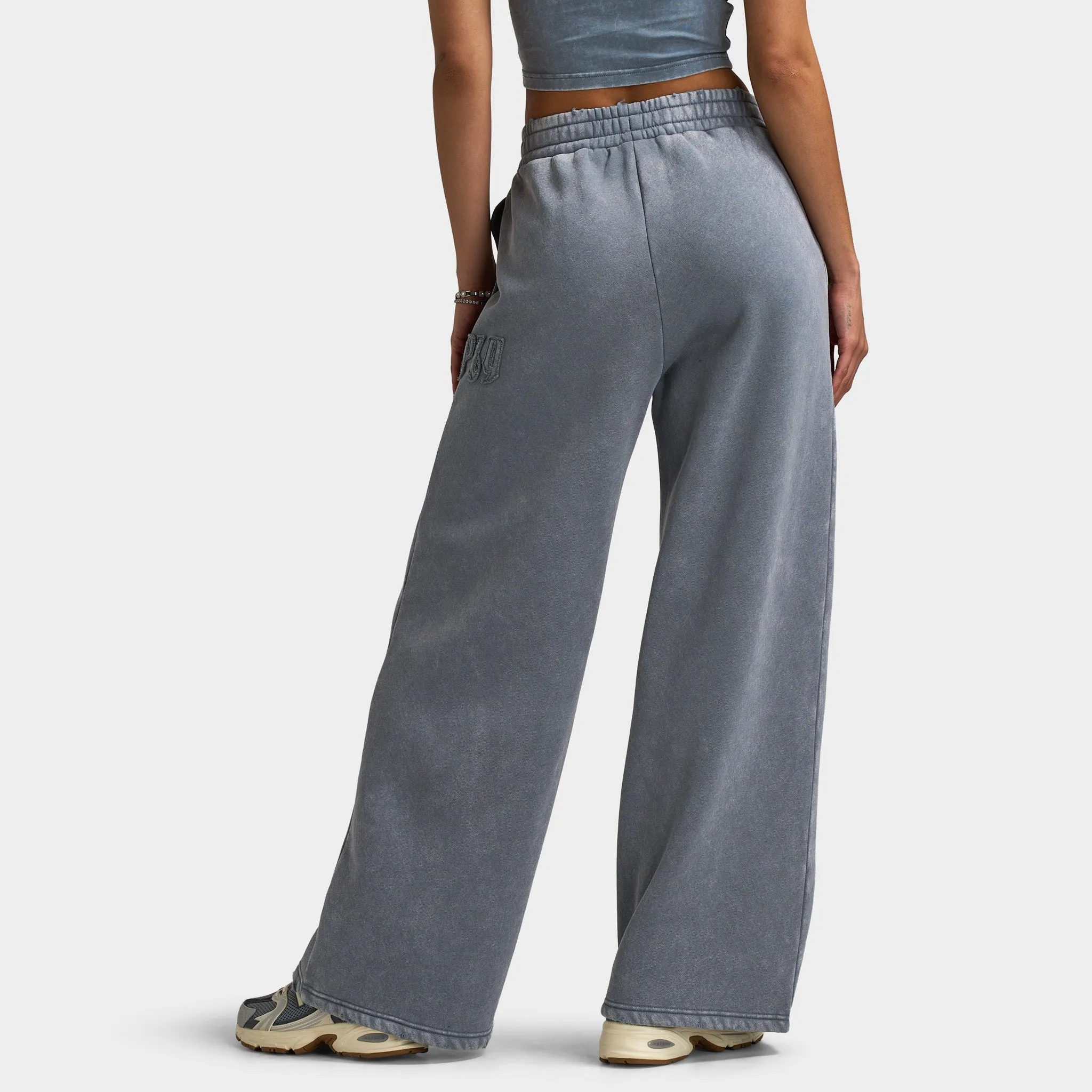 Supply & Demand Women's Raw Wide Leg Joggers / Grey Shingles sold by JD Sports product image thumbnail 2