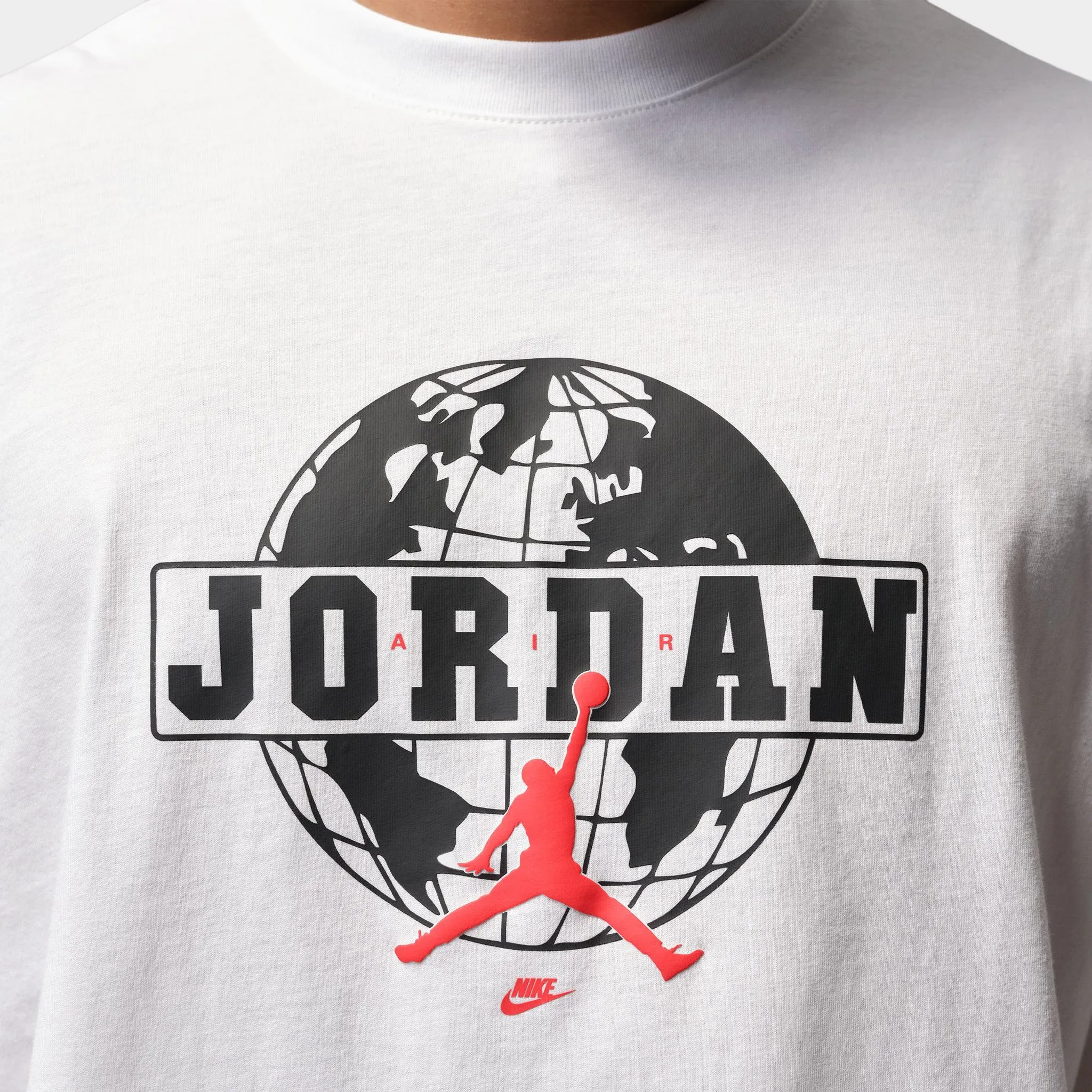 Jordan Oversized Graphic T-shirt / White sold by JD Sports product image thumbnail 4