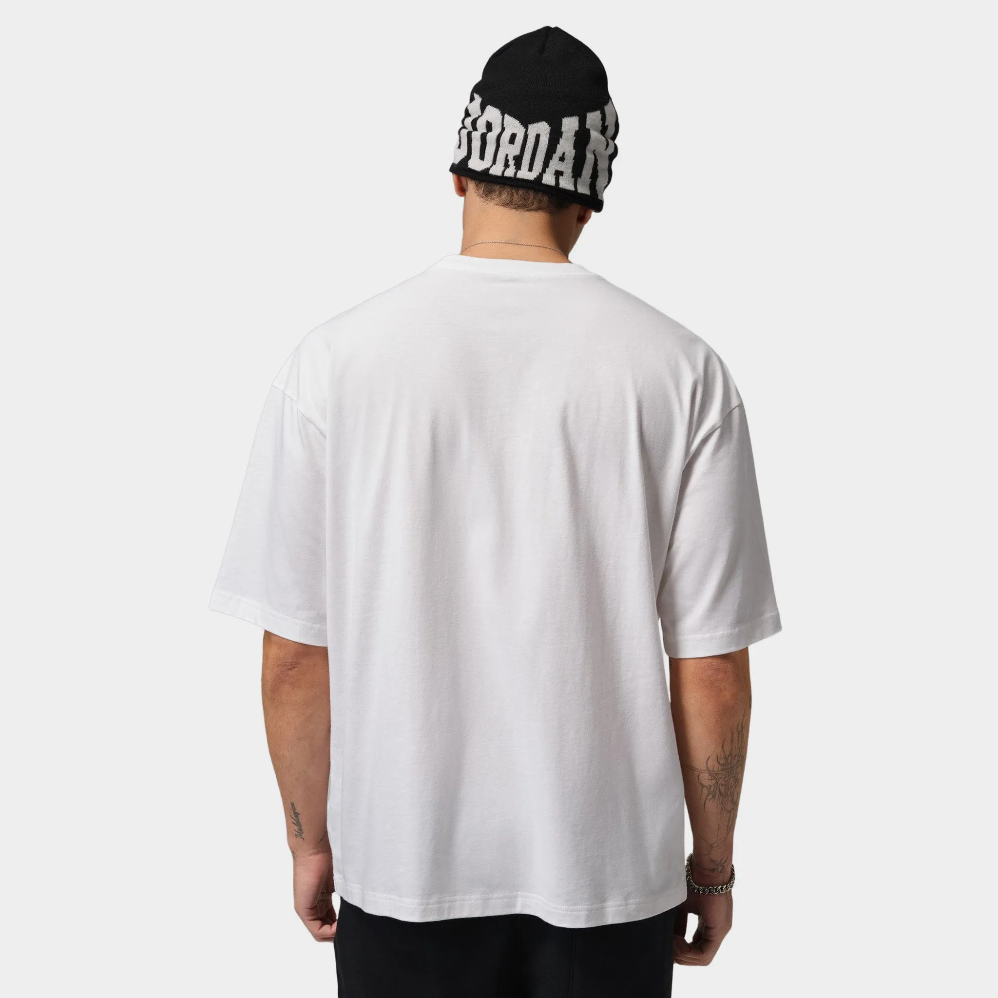 Jordan Oversized Graphic T-shirt / White sold by JD Sports product image thumbnail 2