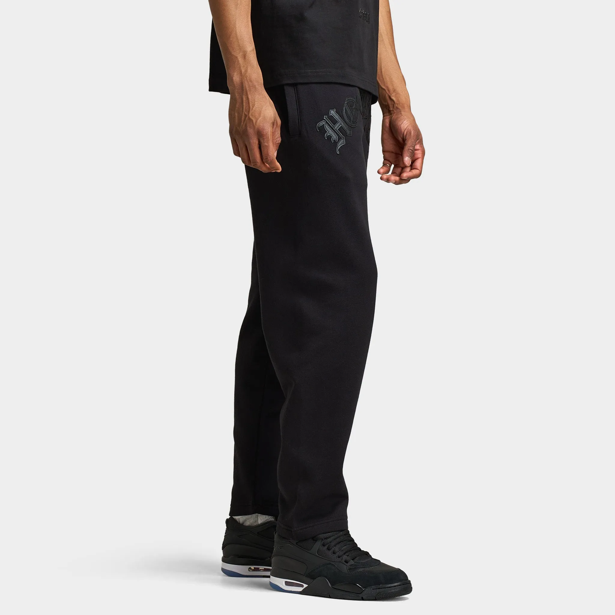 Hoodrich Inkline Oversized Open Hem Jogger / Black sold by JD Sports product image thumbnail 5