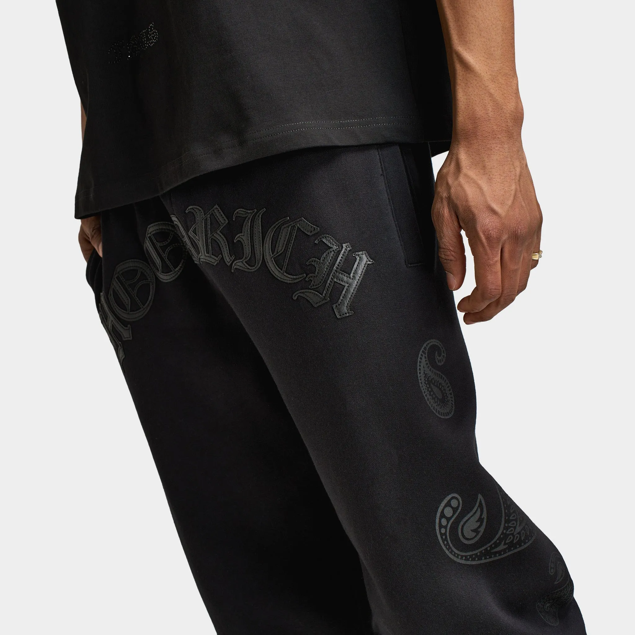 Hoodrich Inkline Oversized Open Hem Jogger / Black sold by JD Sports product image thumbnail 3