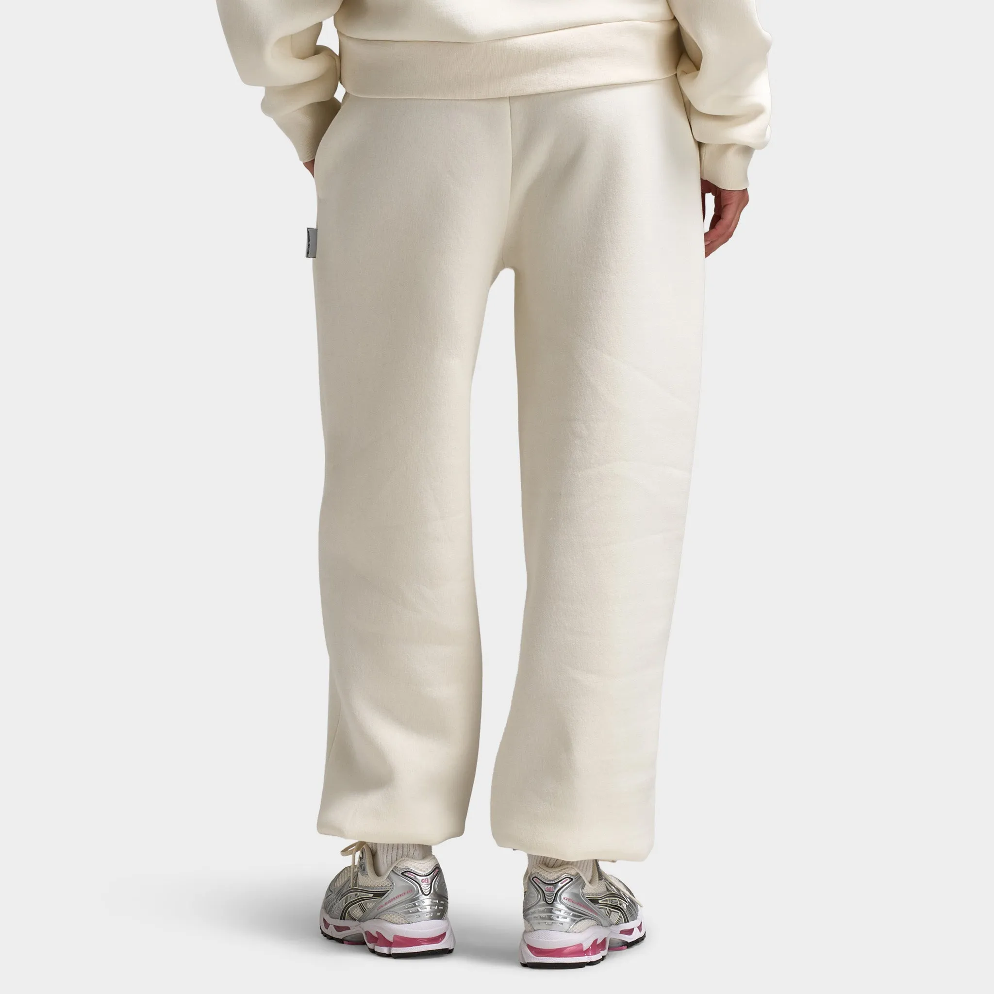 Hoodrich Women's Vision Oversized Joggers White / Pink sold by JD Sports product image thumbnail 2