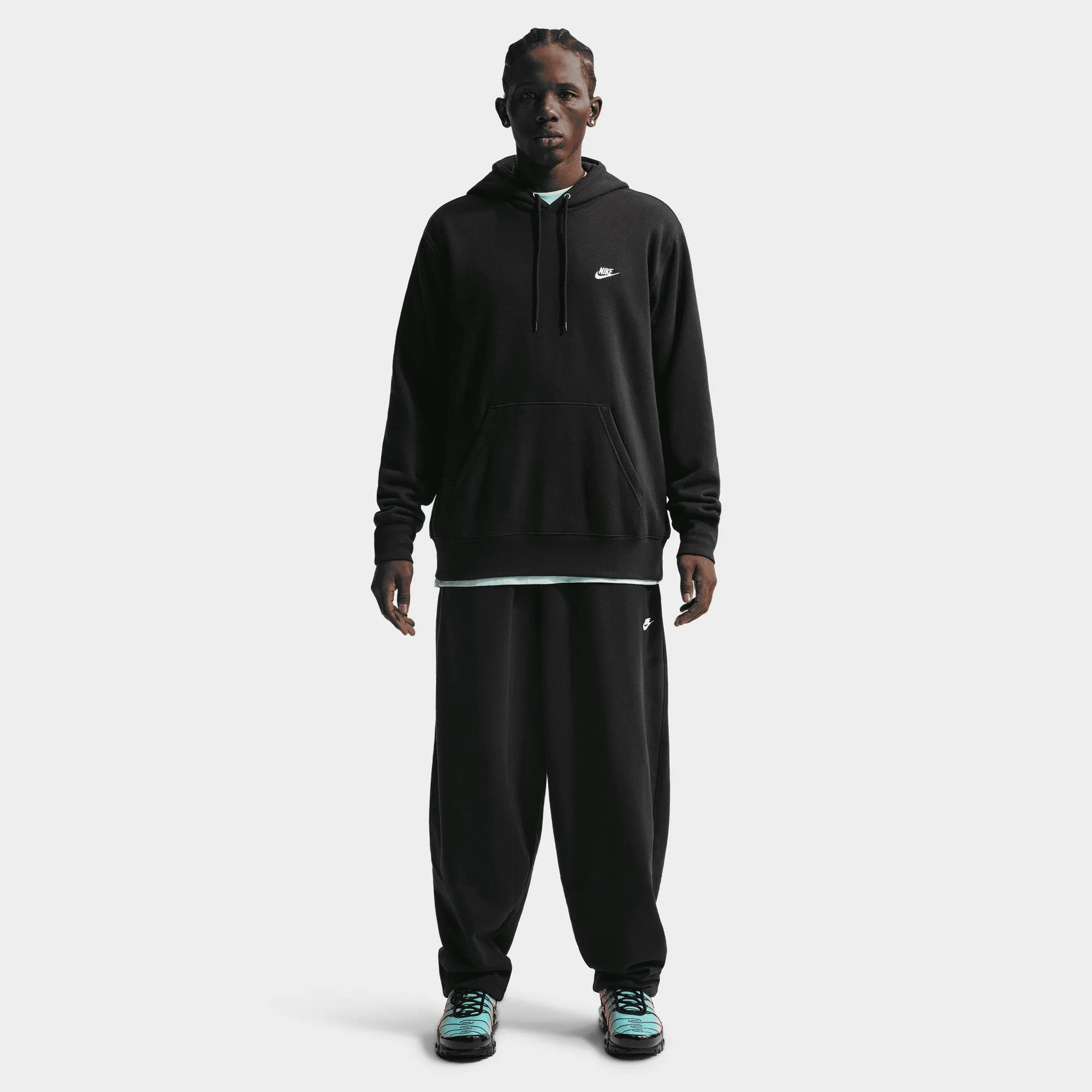 Nike Sportswear Club Oversized French-Terry Trousers / Black sold by JD Sports product image thumbnail 5