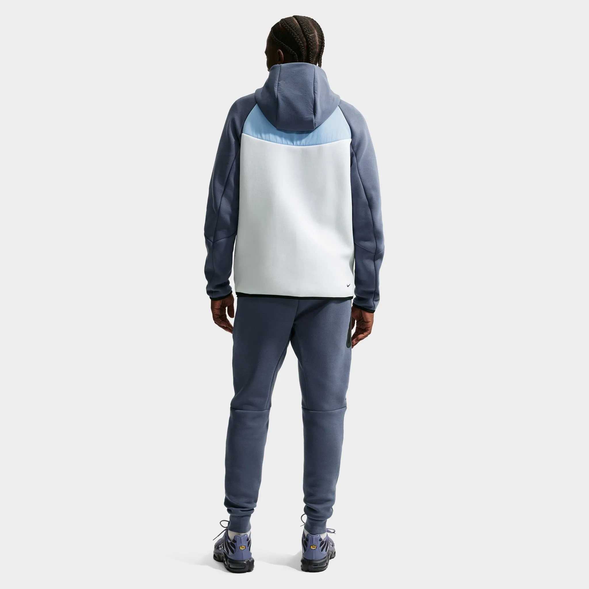 Nike Tech Fleece Windrunnder Full-Zip Jacket CB Diffused Blue / White sold by JD Sports product image thumbnail 2