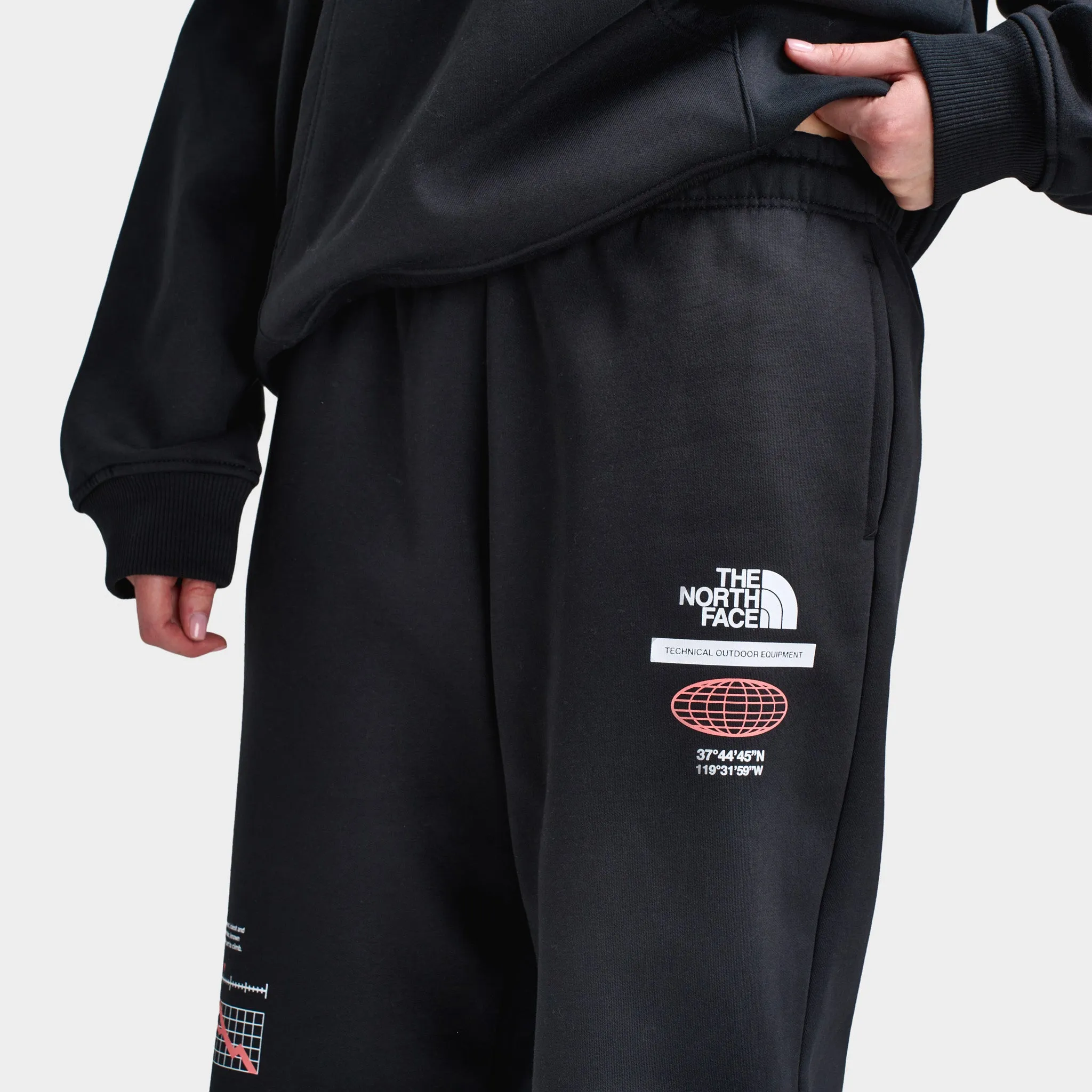 The North Face Women's Multi Tek Relaxed Pants / Black sold by JD Sports product image thumbnail 3