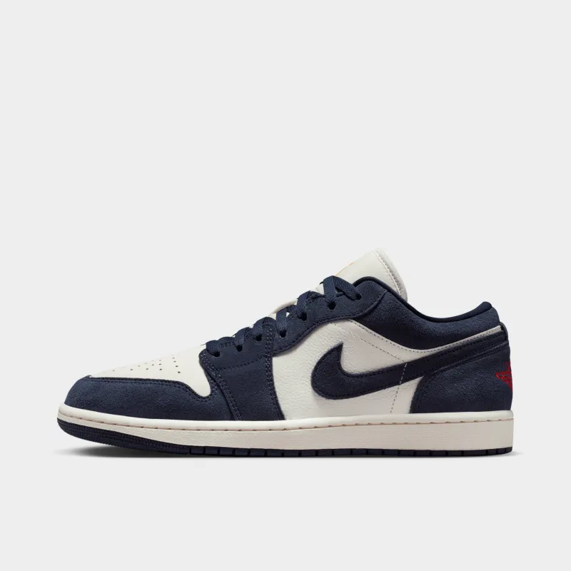Jordan 1 Low Obsidian / University Gold made by JD Sports