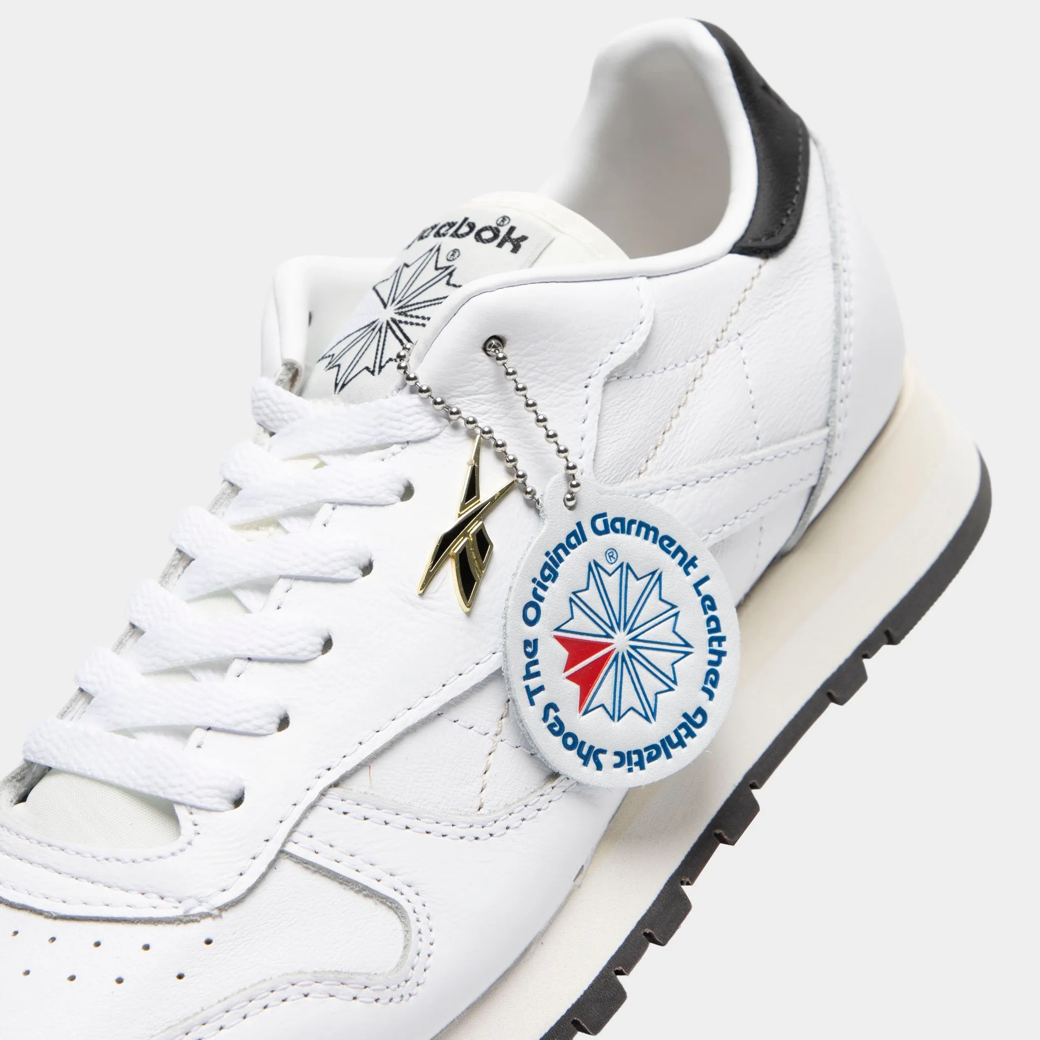 Reebok CL Leather White / Chalk sold by JD Sports product image thumbnail 3