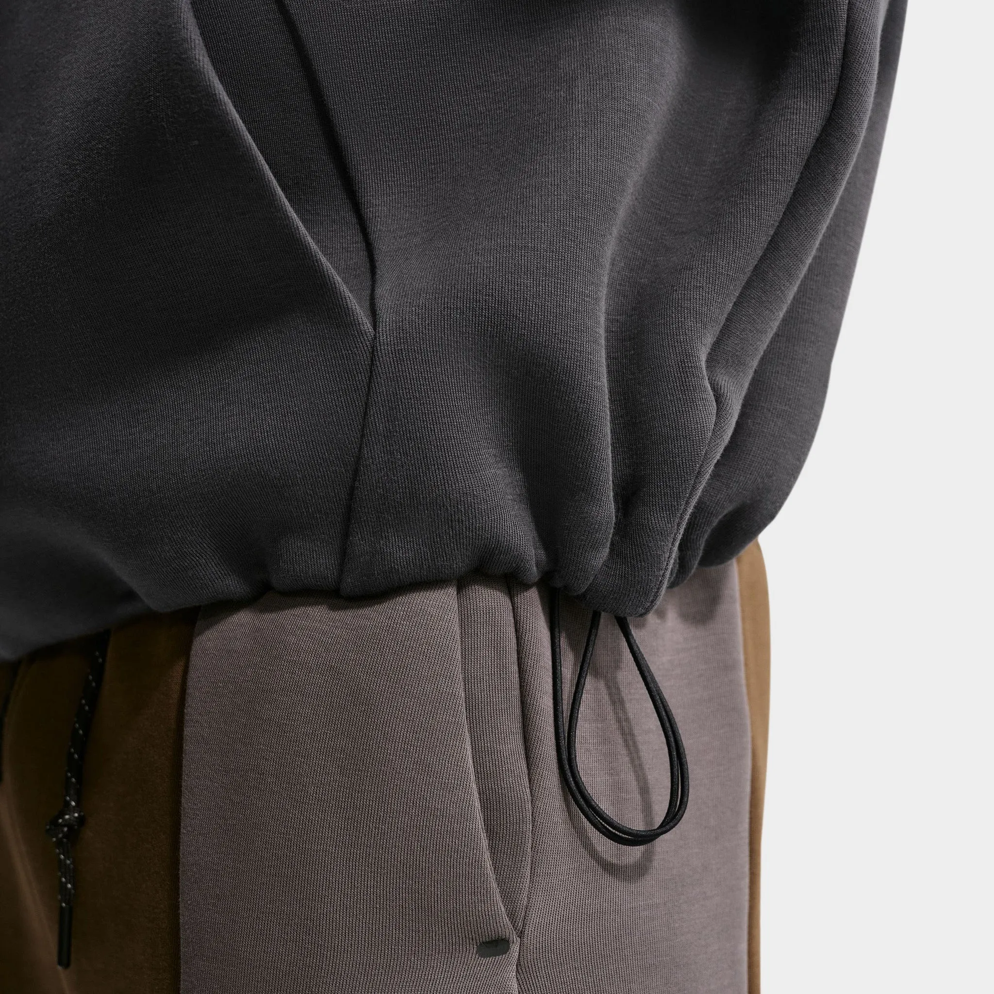Nike Tech Ergonomic Pullover Hoodie Anthracite / Black sold by JD Sports product image thumbnail 4