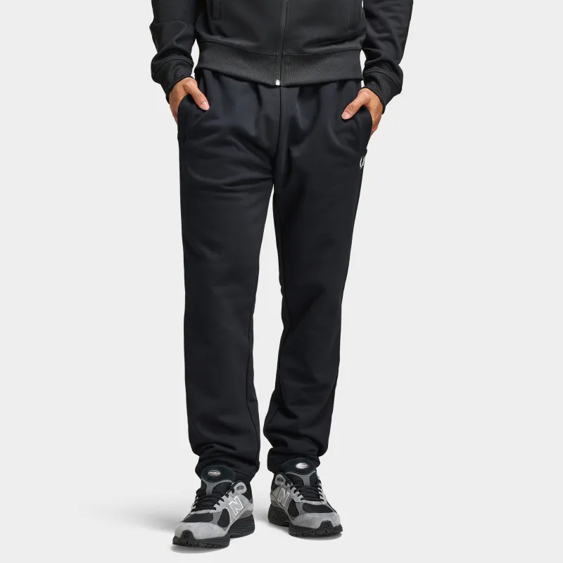 Fred Perry Loopback Sweatpant / Black made by Fred Perry