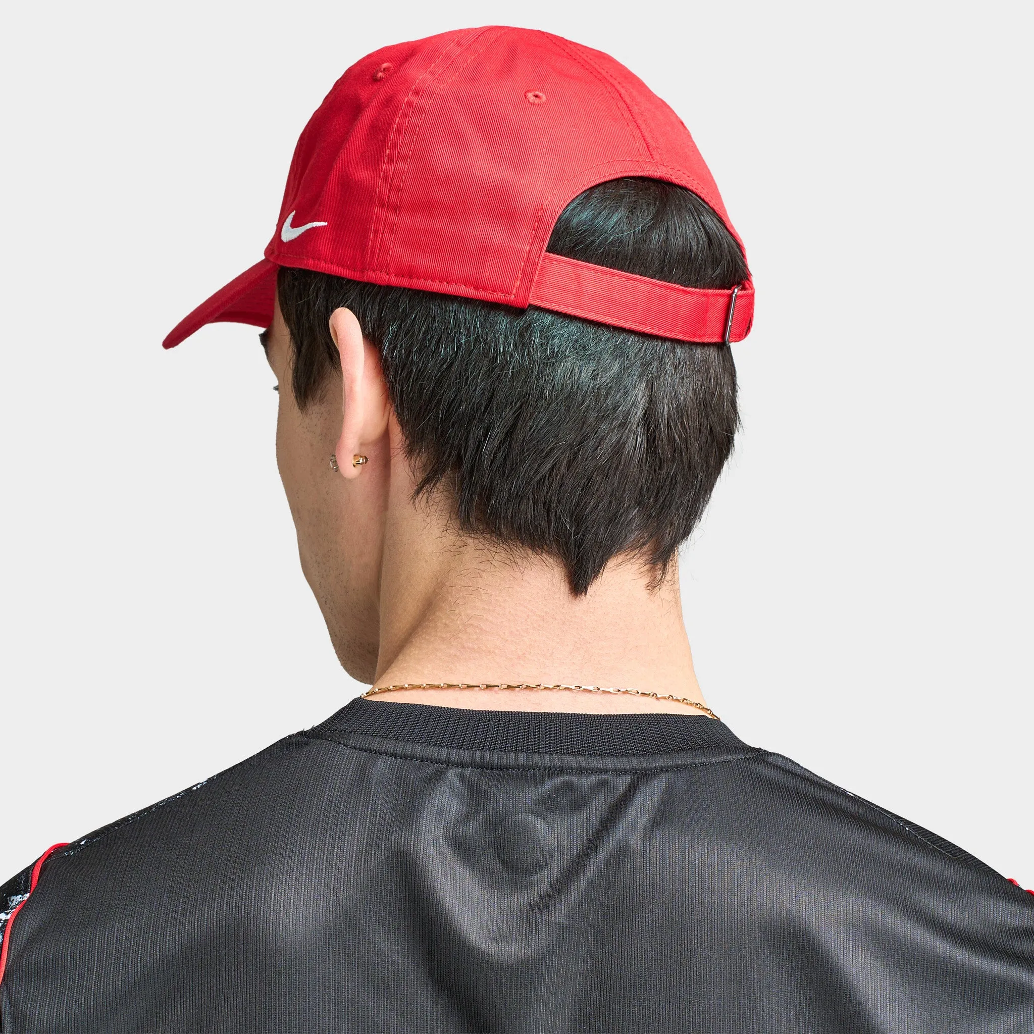 Nike FIFA Canada Club Color Block Cap / University Red sold by JD Sports product image thumbnail 2