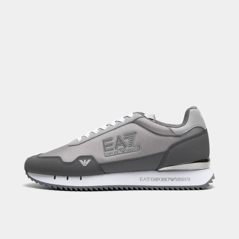 EA7 Black & White Vintage White / Gold made by JD Sports
