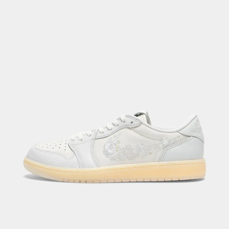 Jordan 1 Retro Low OG Sail / Off White - Coconut Milk made by Jordan