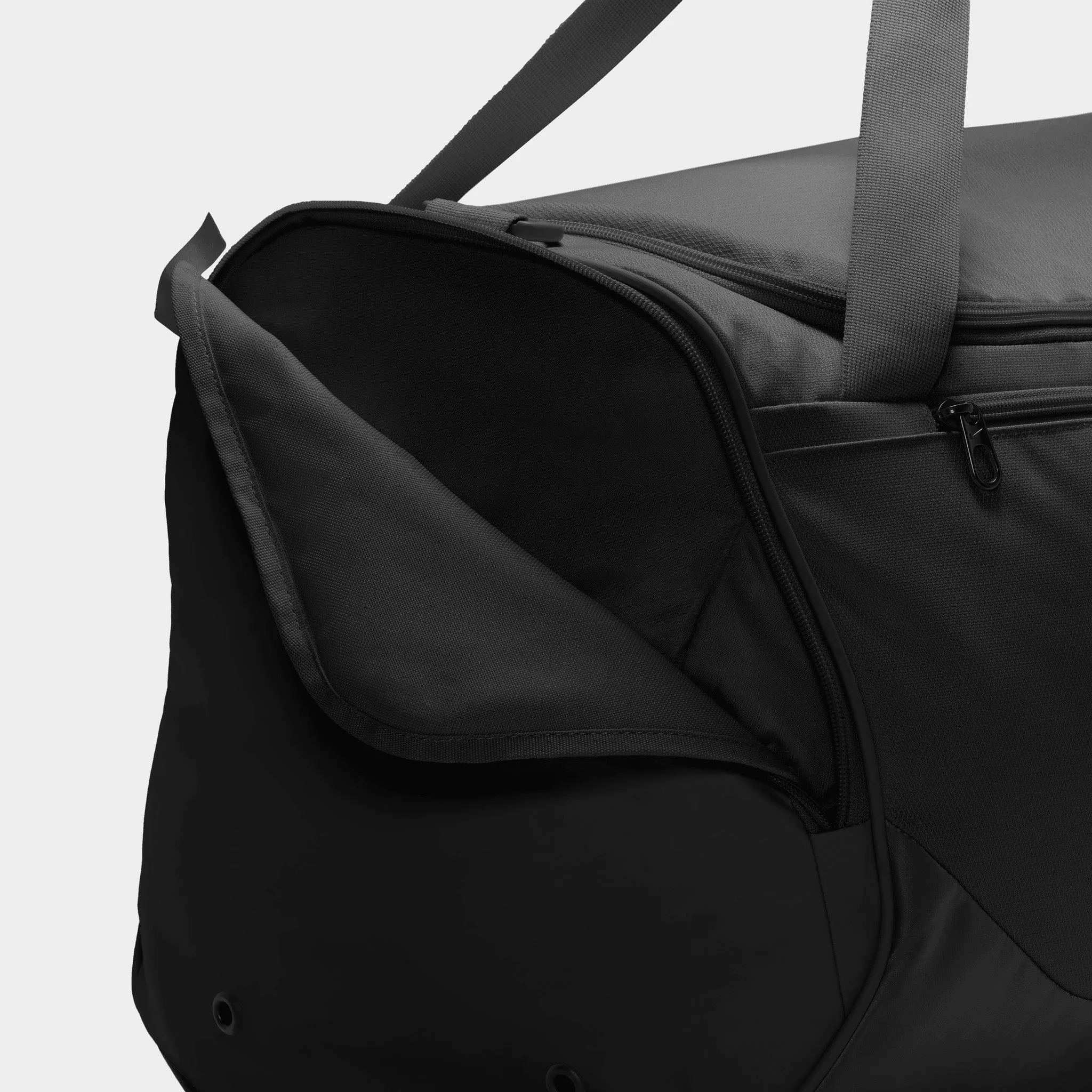 Nike Brasilia Medium Duffel Bag X / Black sold by JD Sports product image thumbnail 5