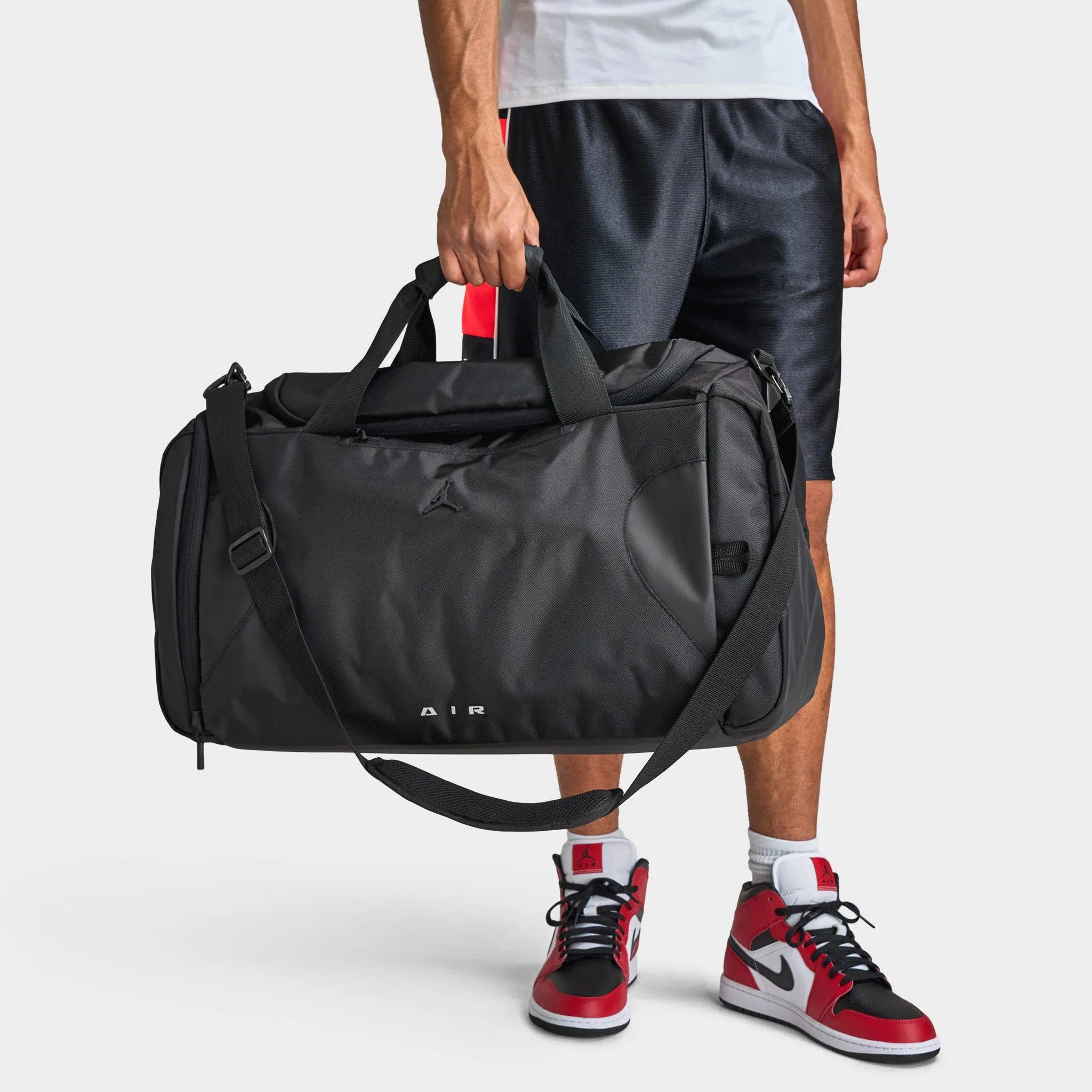 Jordan Element Duffle Bag / Black sold by JD Sports