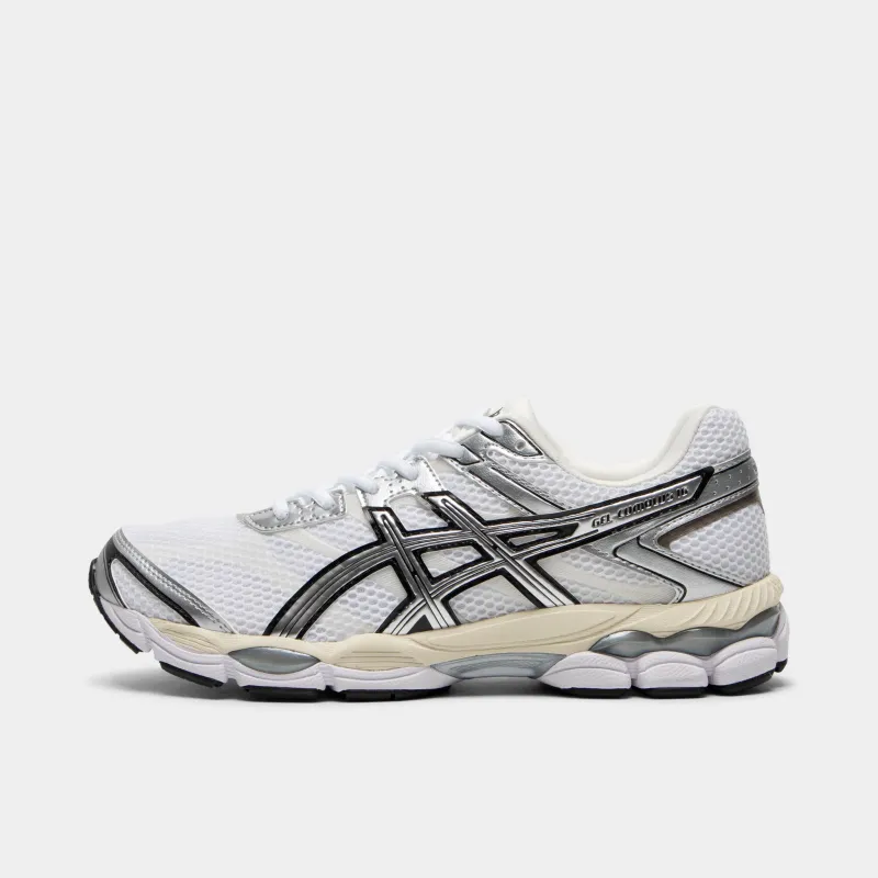 ASICS Gel-Cumulus 16 White / Black made by Asics
