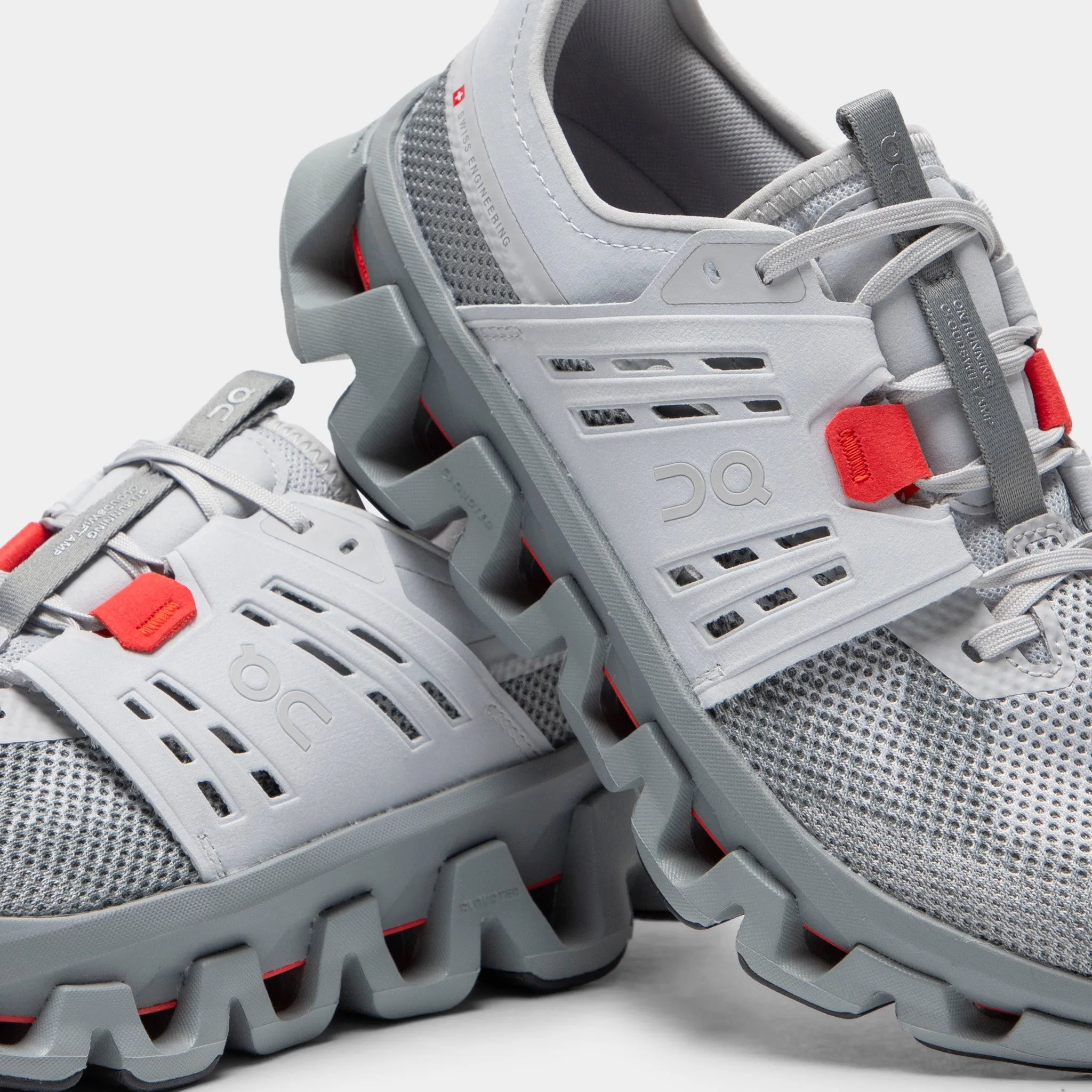 On Cloudswift Amp Grey / Red sold by JD Sports product image thumbnail 3