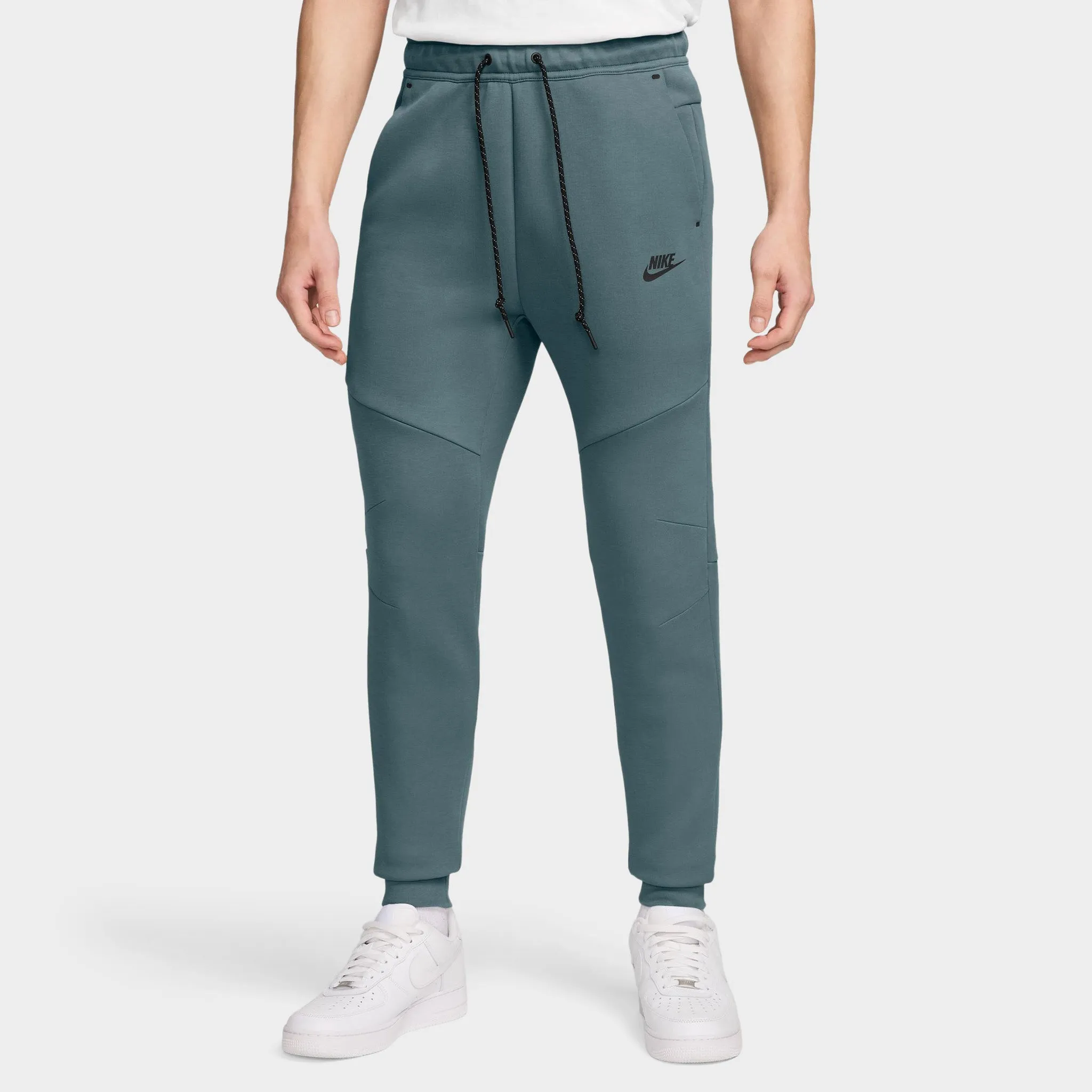 Nike Tech Fleece Jogger Mineral Slate / Black sold by JD Sports