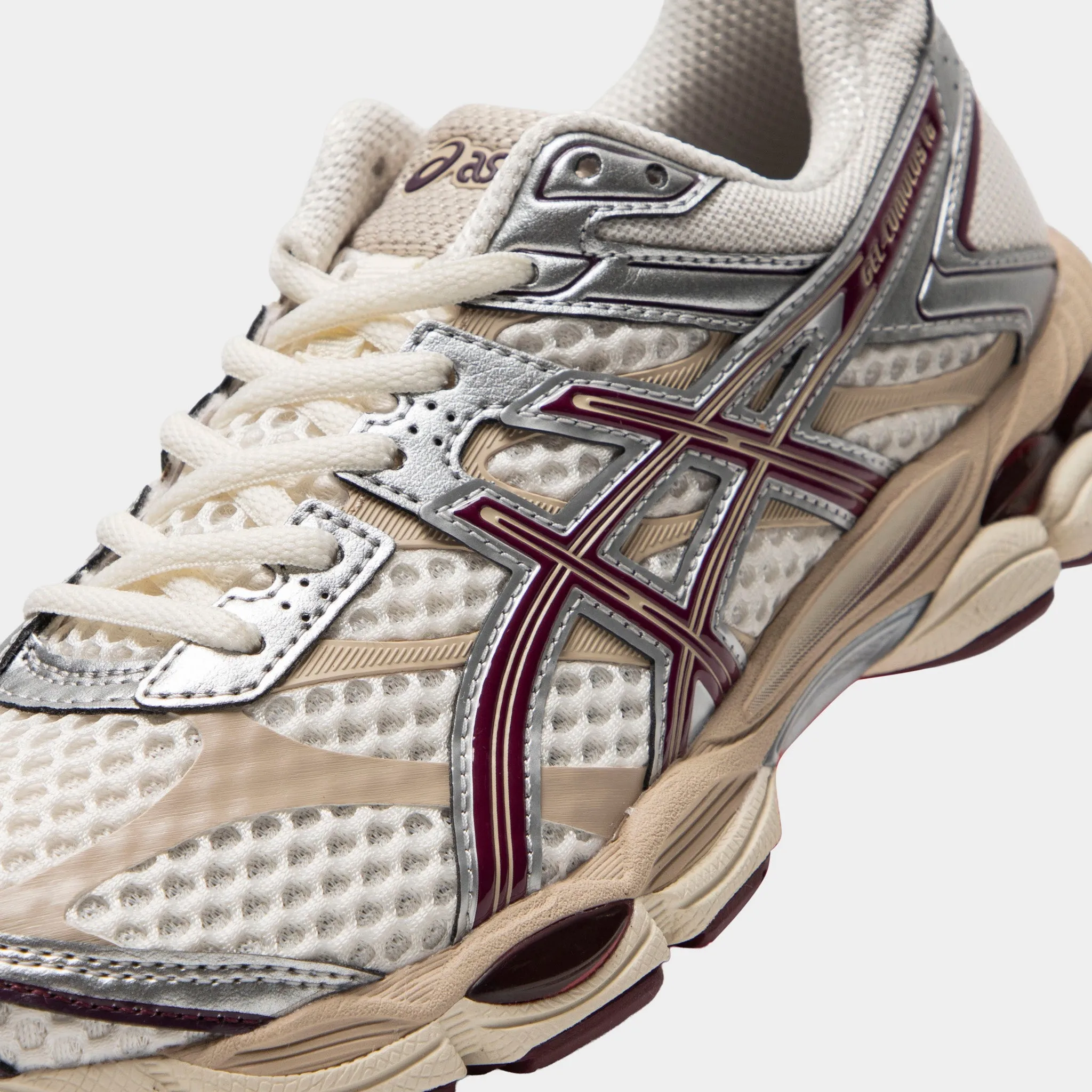 Asics GEL-Cumulus 16 Cream / Benimo Purple sold by JD Sports product image thumbnail 3