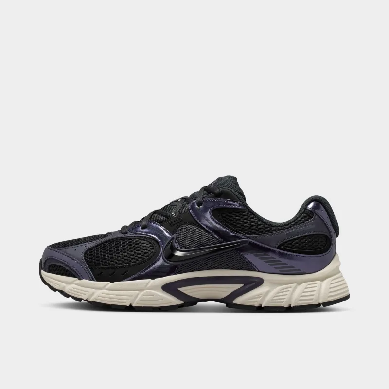 Nike V5 RNR Off Noir / Black - Gridiron made by Nike