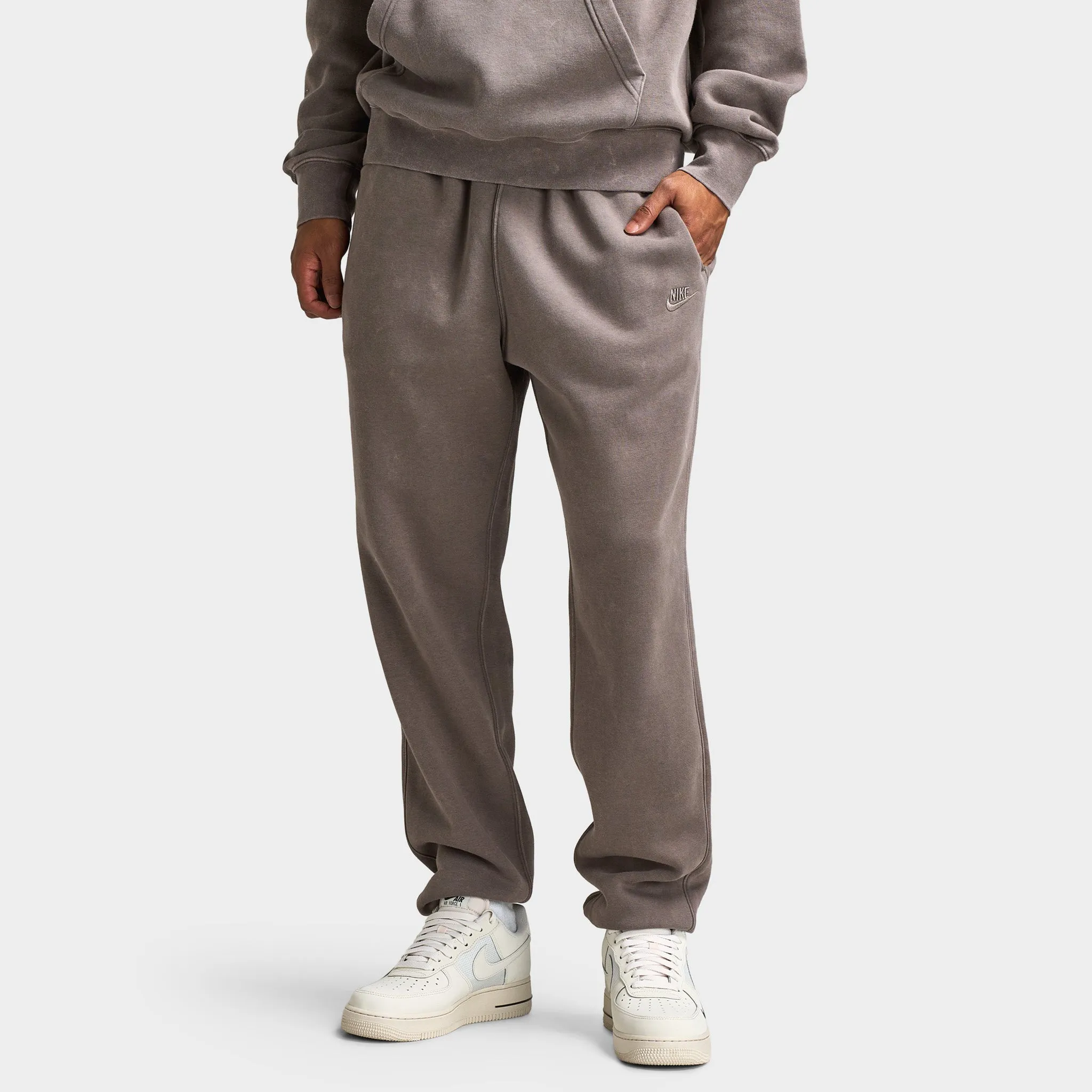 Nike CWash Club Basketball Cuff Pants / Cave Stone sold by JD Sports product image thumbnail 2