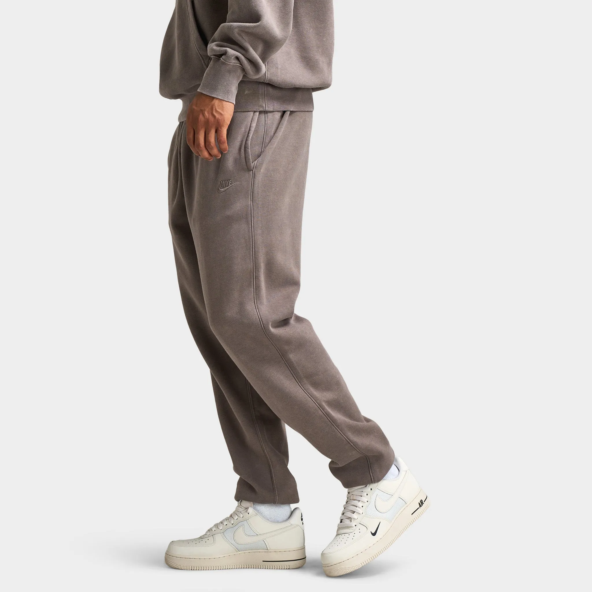 Nike CWash Club Basketball Cuff Pants / Cave Stone sold by JD Sports product image thumbnail 3