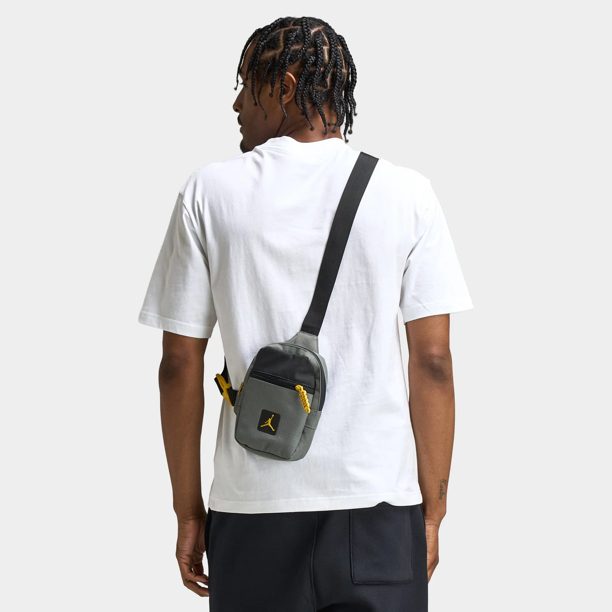 Jordan Cordura Franchise Hip Bag / Vintage Lichen sold by JD Sports product image thumbnail 2