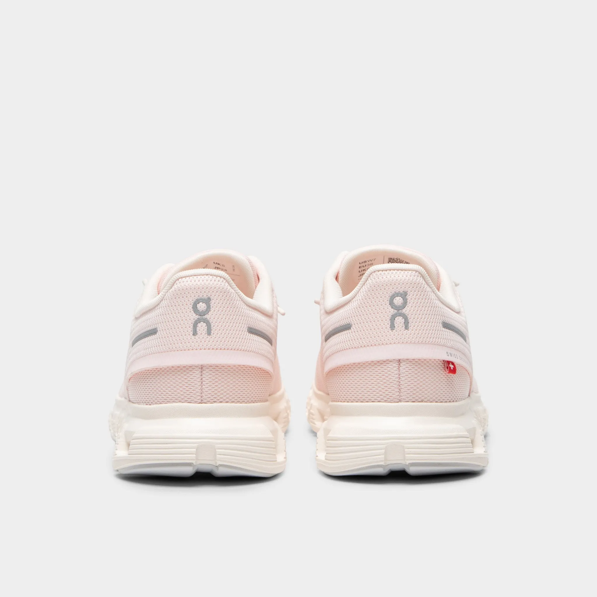 On Women's Cloud 6 Salt / Gardenia sold by JD Sports product image thumbnail 4