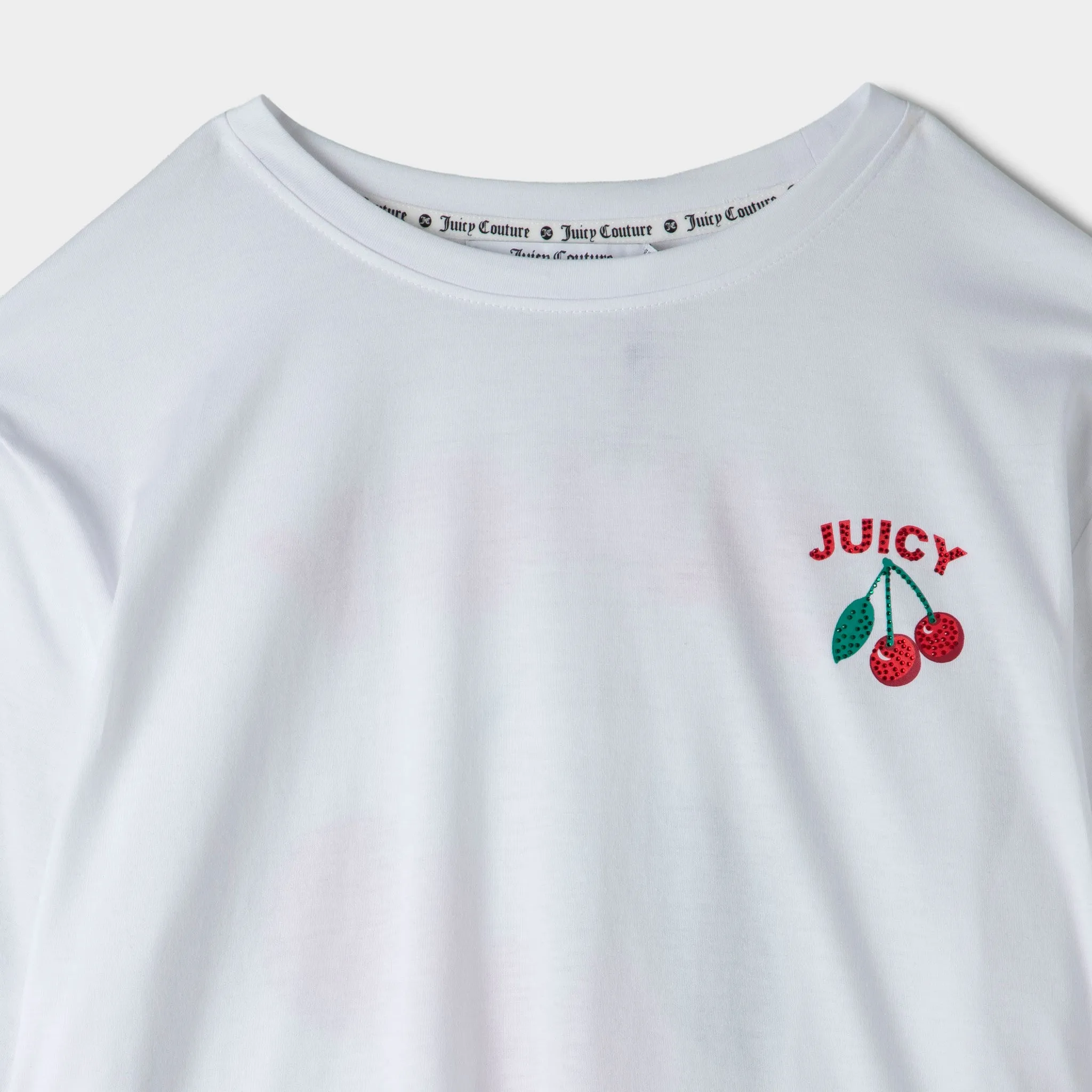 Juicy Couture Oversized Graphic T-Shirt / White sold by JD Sports product image thumbnail 4