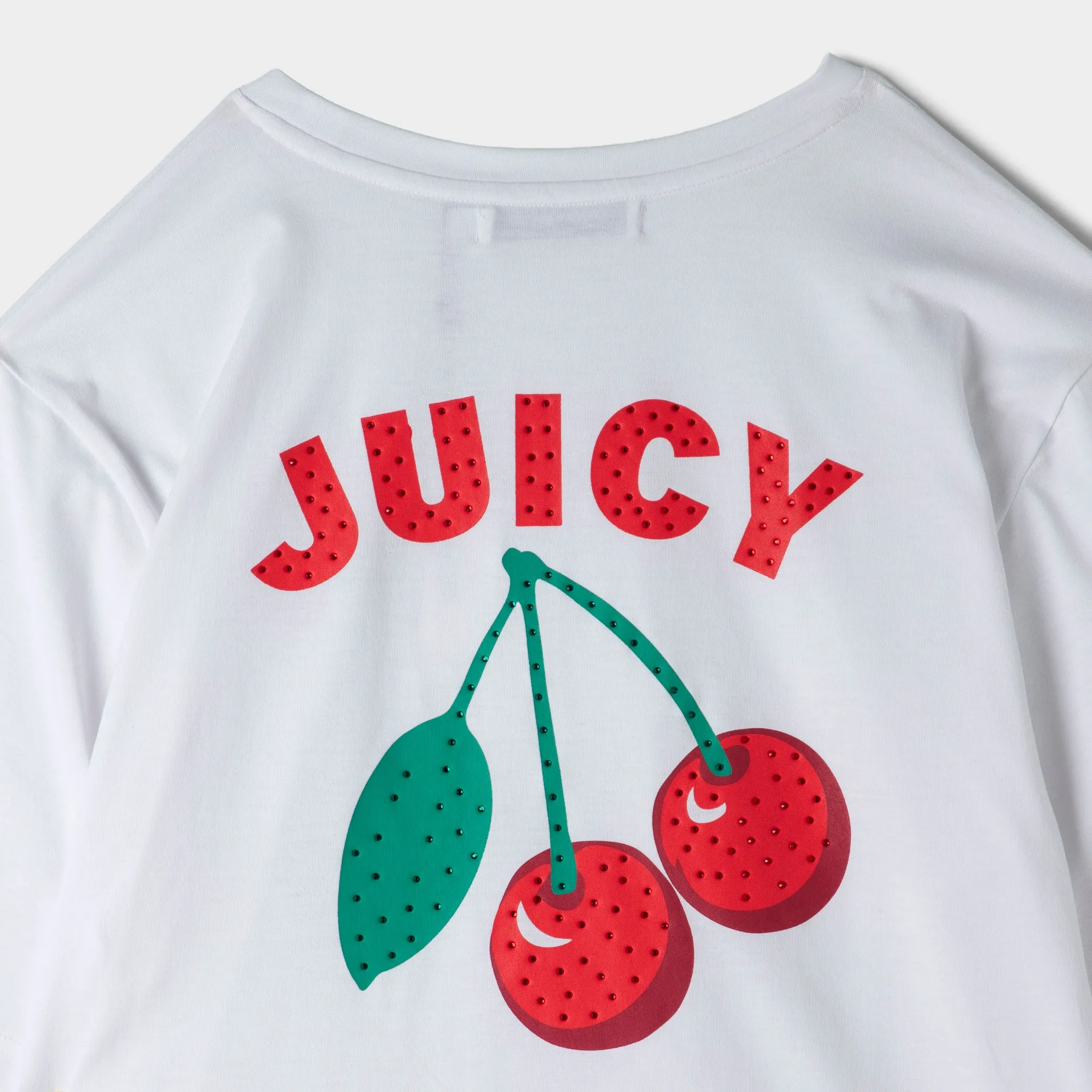 Juicy Couture Oversized Graphic T-Shirt / White sold by JD Sports product image thumbnail 3
