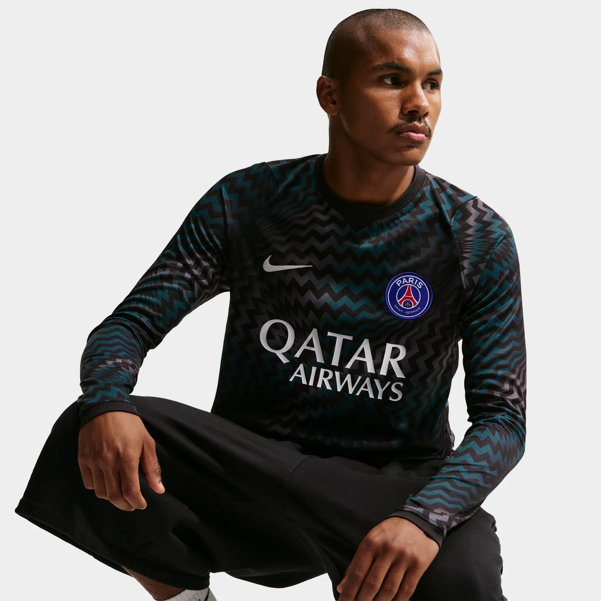 Nike PSG Longsleeve Stadium Goalkeeper Jersey / Black sold by JD Sports product image thumbnail 2