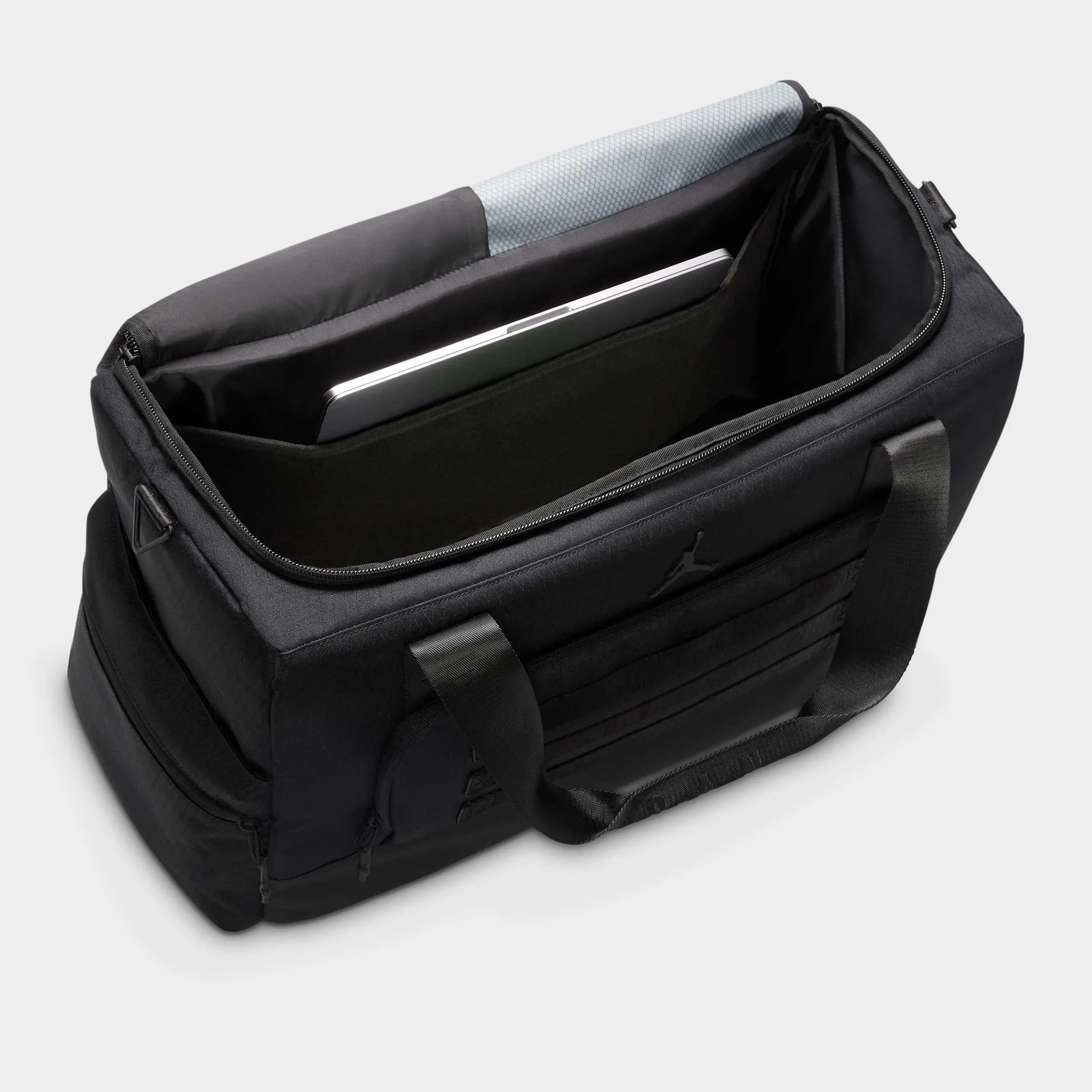 Jordan Collector's Duffel Bag / Black sold by JD Sports product image thumbnail 5