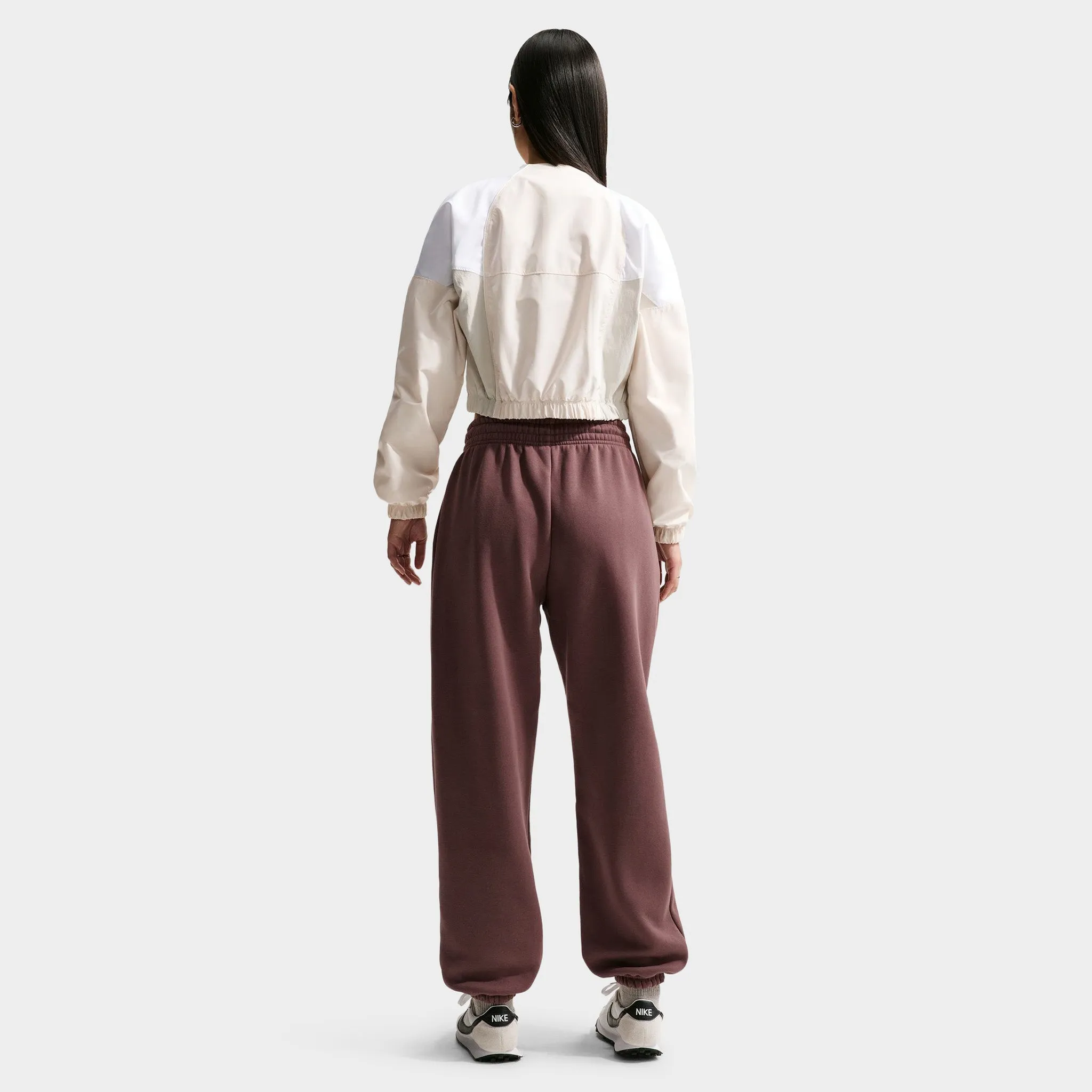 Nike Sportswear Phoenix Fleece Joggers Tattoo / Sail sold by JD Sports product image thumbnail 4