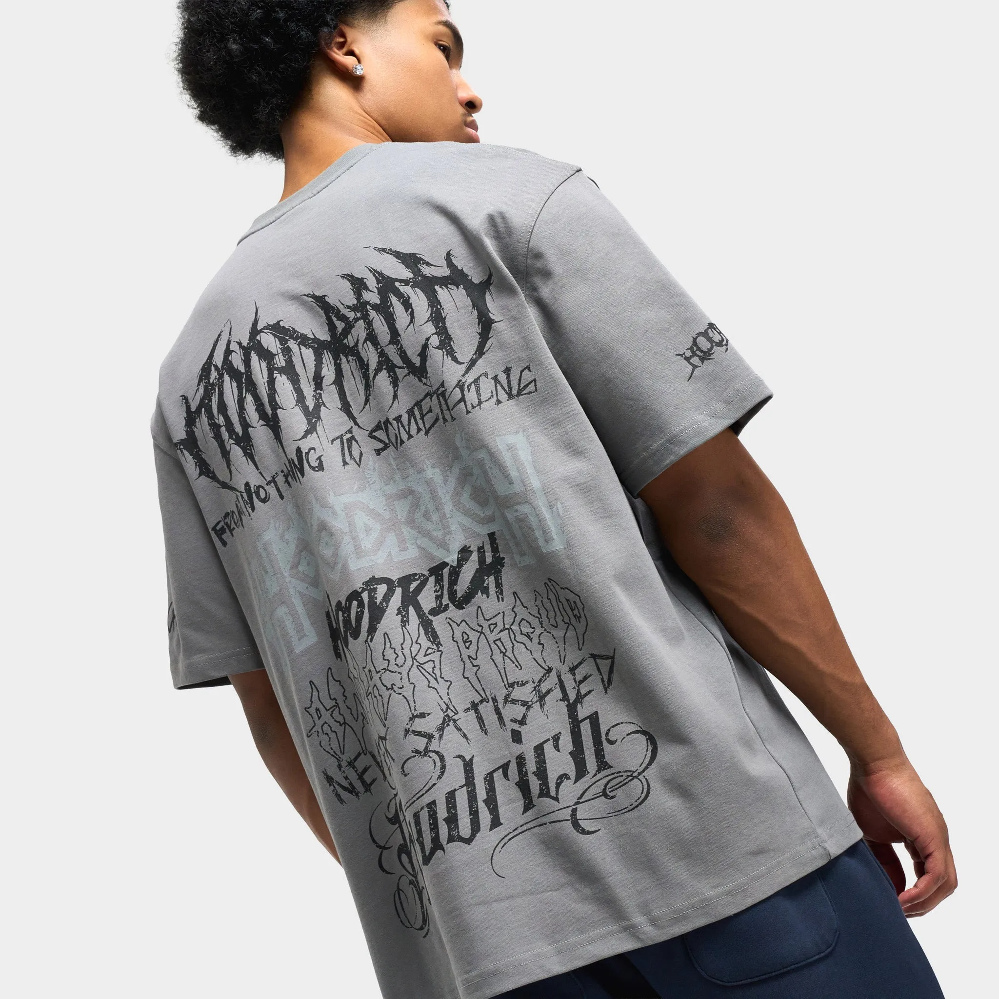 Hoodrich Nocturn Oversized T-Shirt / Lava Smoke sold by JD Sports product image thumbnail 4