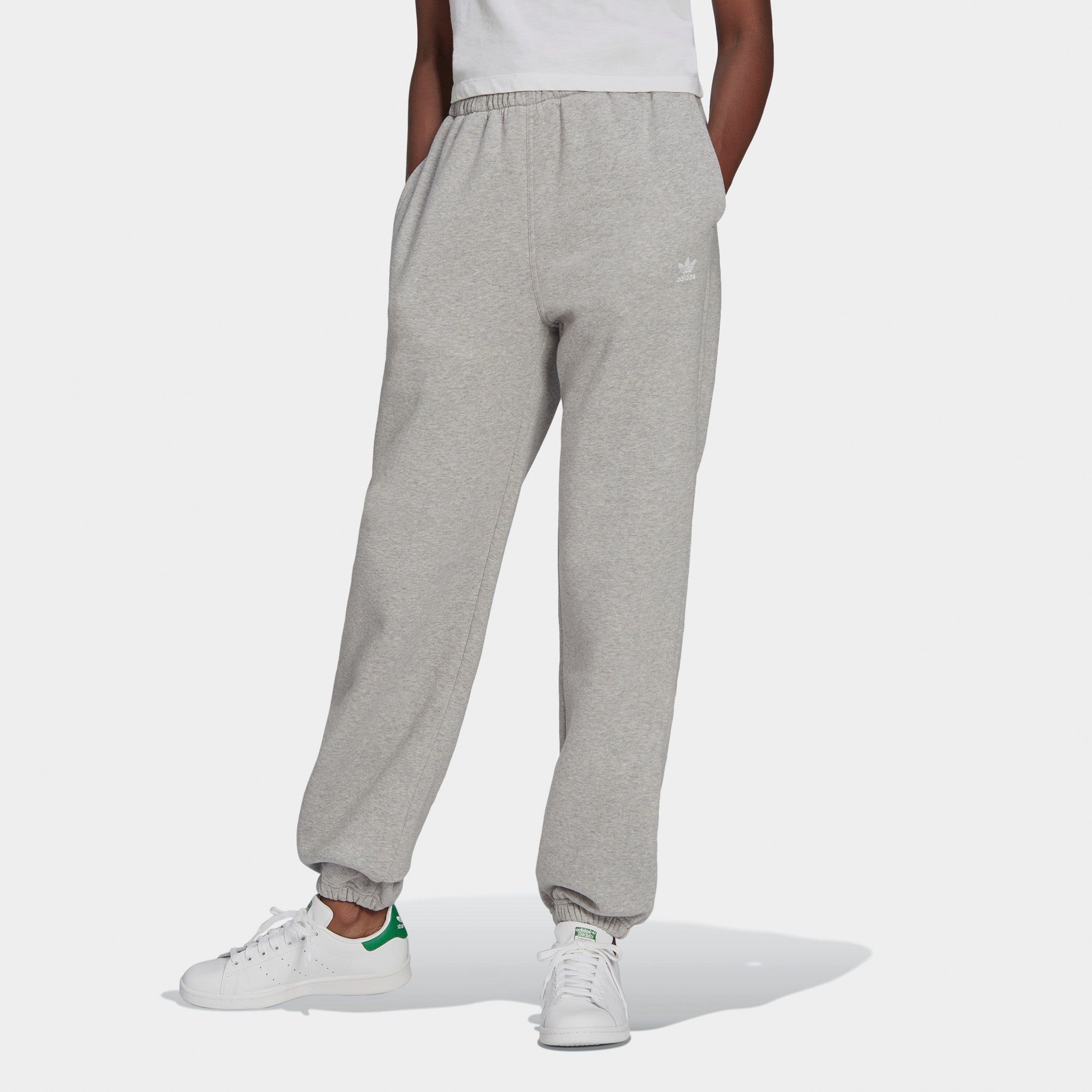 adidas Originals Women’s Adicolor Essentials Fleece Joggers / Medium Grey Heather sold by JD Sports