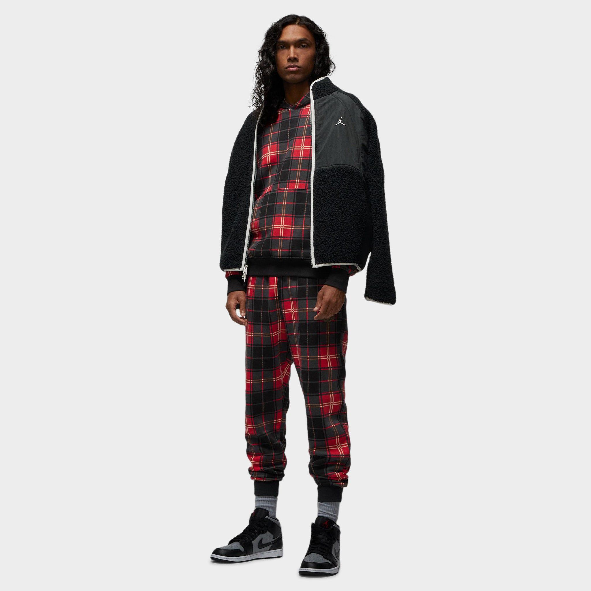 Jordan Essentials Holiday Plaid Fleece Pants Fire Red / Dark Driftwood sold by JD Sports product image thumbnail 5