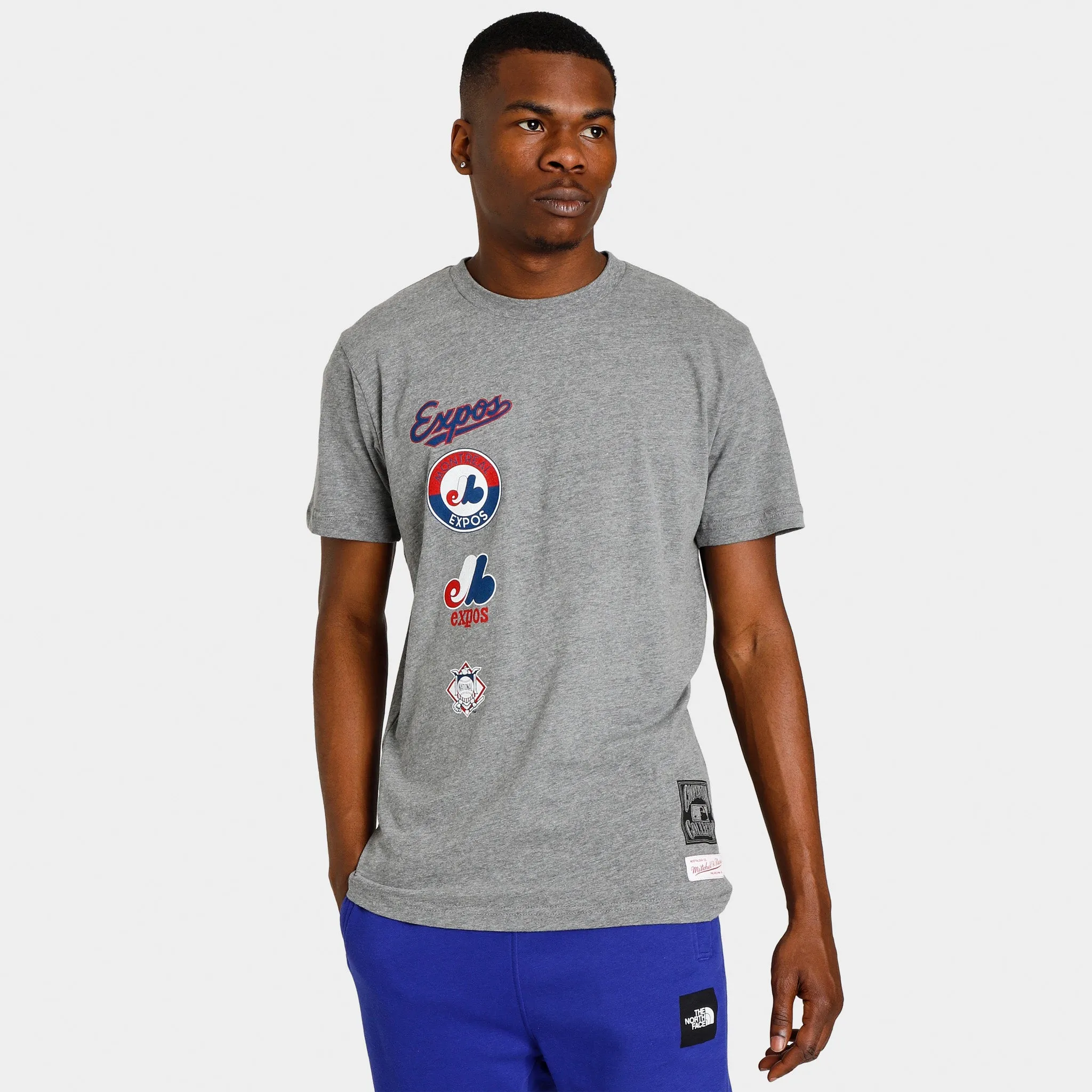 Mitchell & Ness Expos City Collection T-shirt / Grey sold by JD Sports