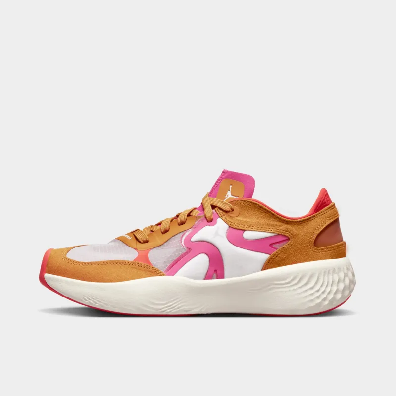Jordan Women's Delta 3 Low Chutney / Team Orange - Sail sold by JD Sports