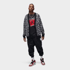 Jordan Brand T-shirt Black / Gym Red - Black sold by JD Sports