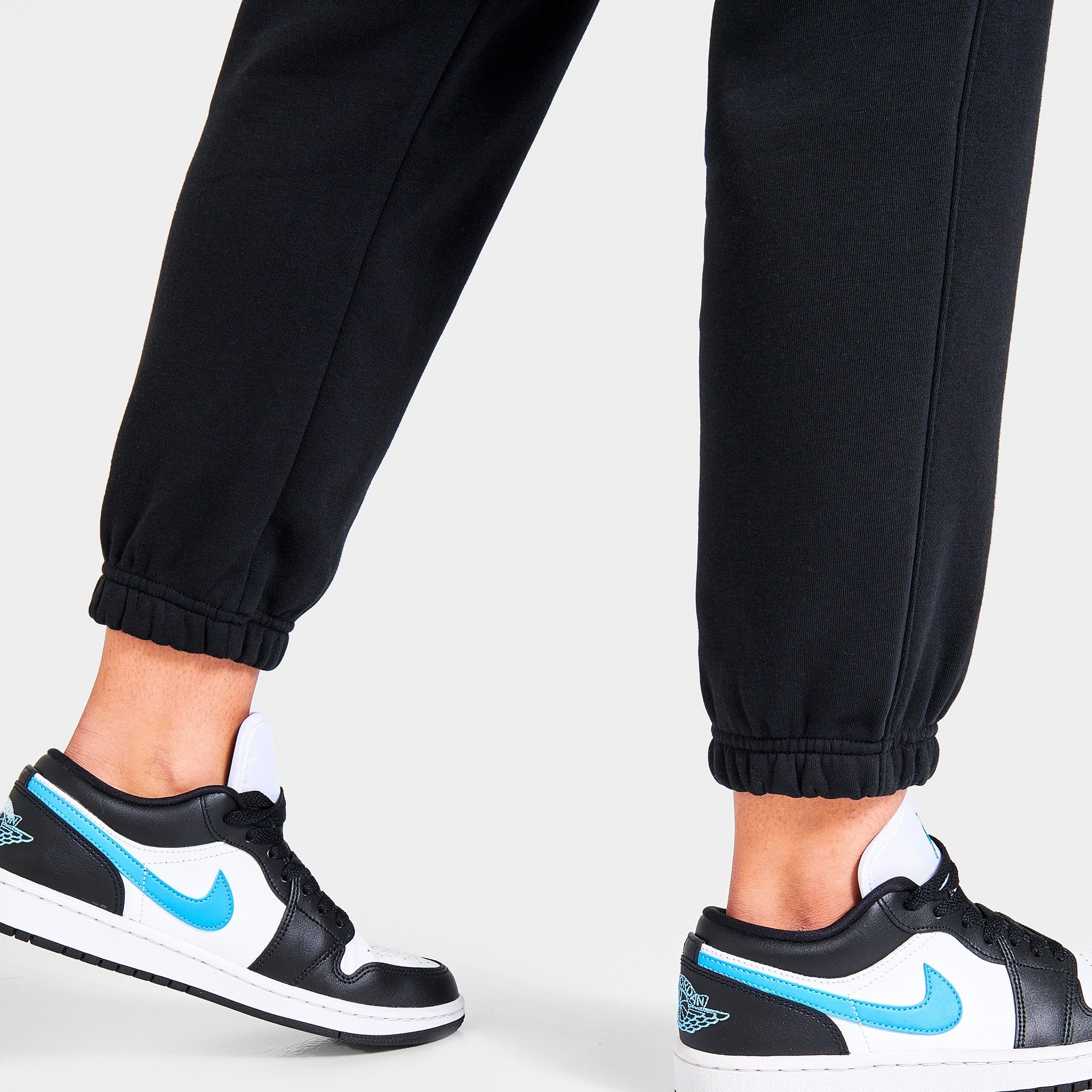 Jordan Women's Brooklyn Fleece Pants Black / White sold by JD Sports product image thumbnail 5