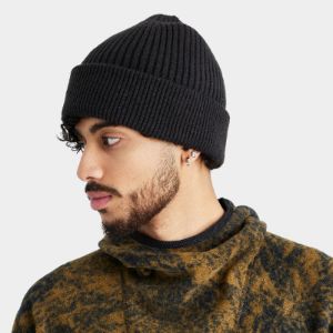 Nike ACG Cuffed Beanie / Black sold by JD Sports