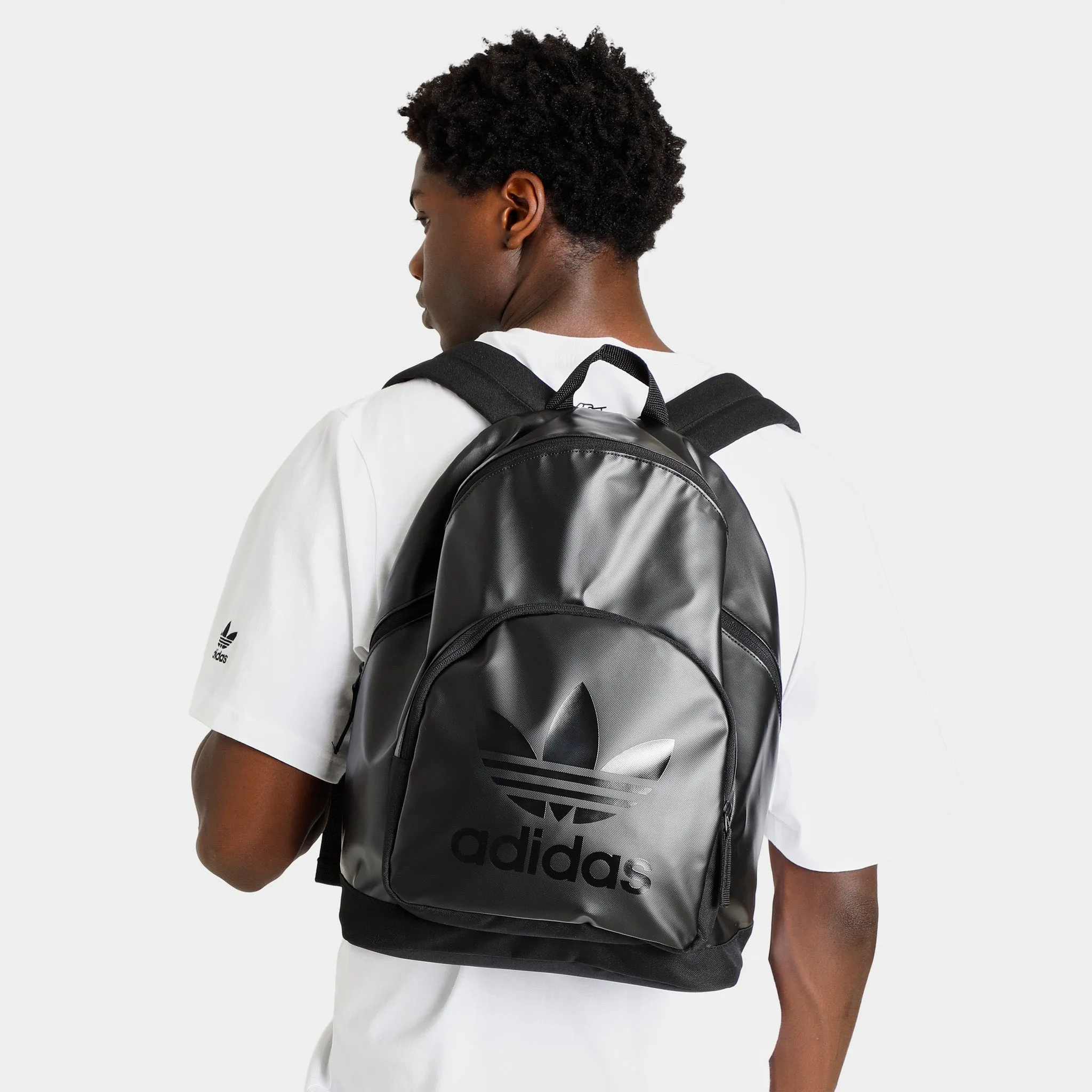 adidas Originals Adicolor Classic Backpack ブラック adidas Small Adicolor Classic Backpack - Black | Free