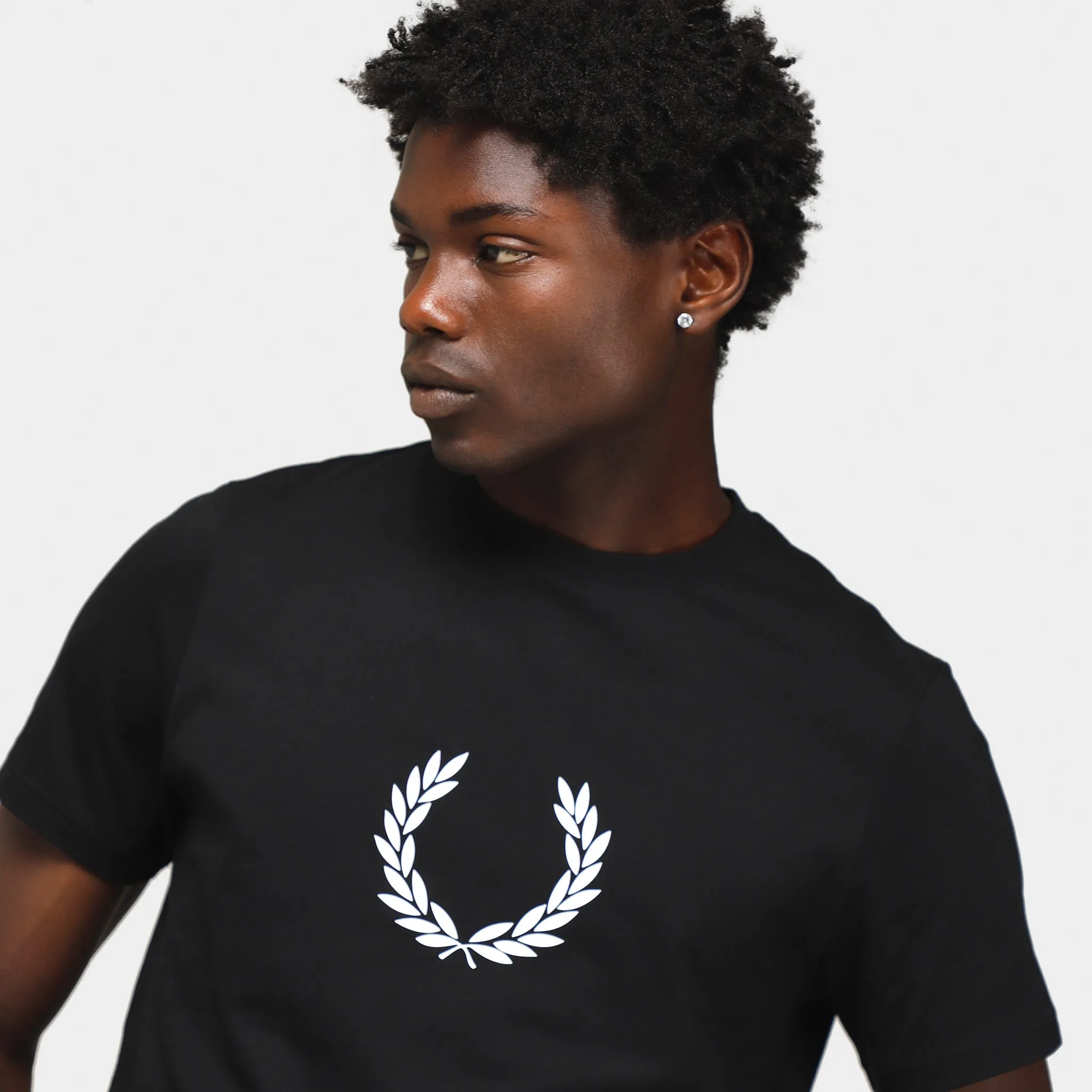 Fred Perry Laurel Wreath Graphic T-shirt / Black sold by JD Sports product image thumbnail 3