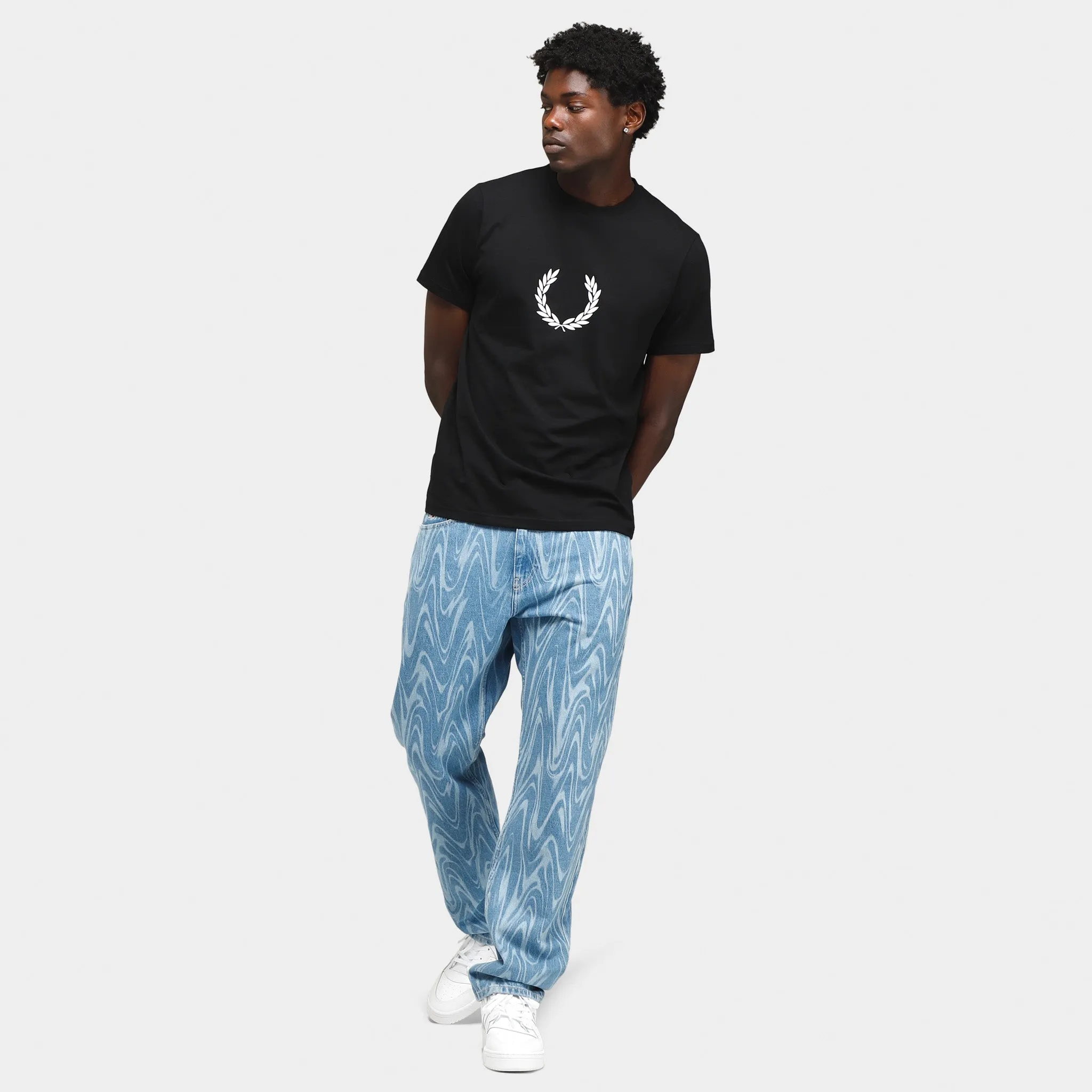 Fred Perry Laurel Wreath Graphic T-shirt / Black sold by JD Sports product image thumbnail 5