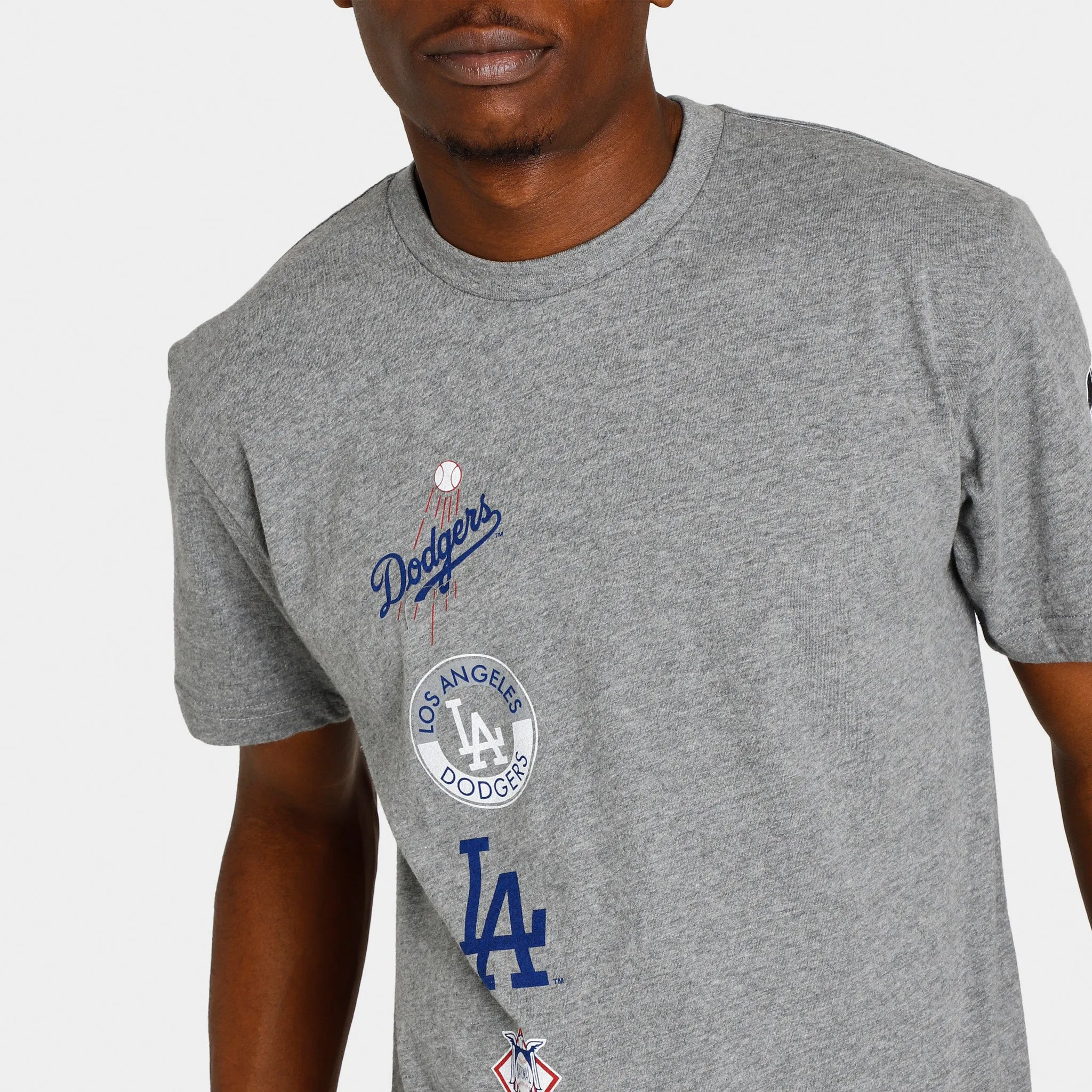 Mitchell & Ness Dodgers City Collection T-shirt / Grey sold by JD Sports product image thumbnail 4