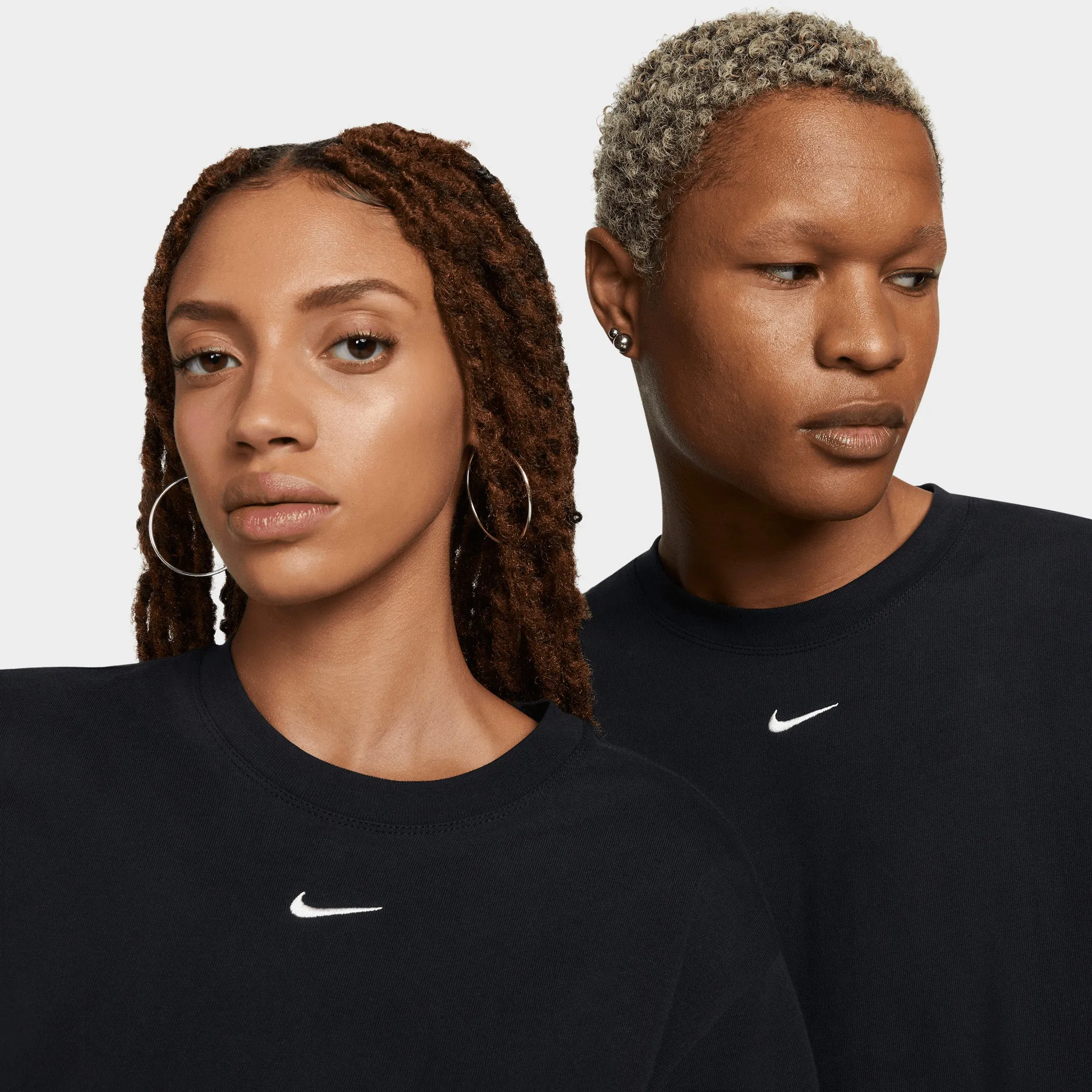 Nike Sportswear Women's Essentials Boxy T-shirt Black / White sold by JD Sports product image thumbnail 3