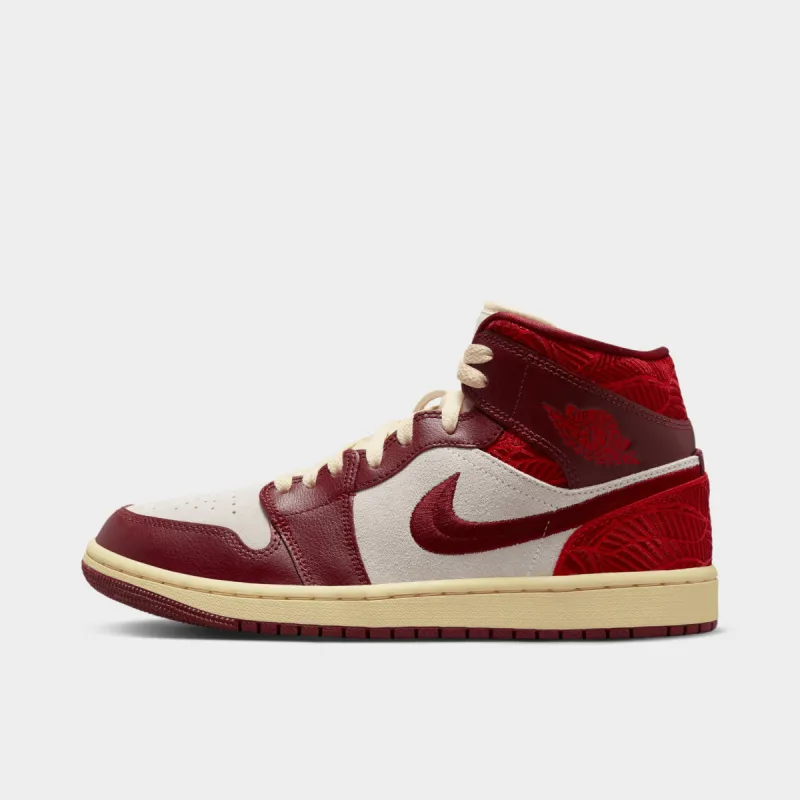 Jordan 1 Mid SE Team Red / University Red - Sail sold by JD Sports