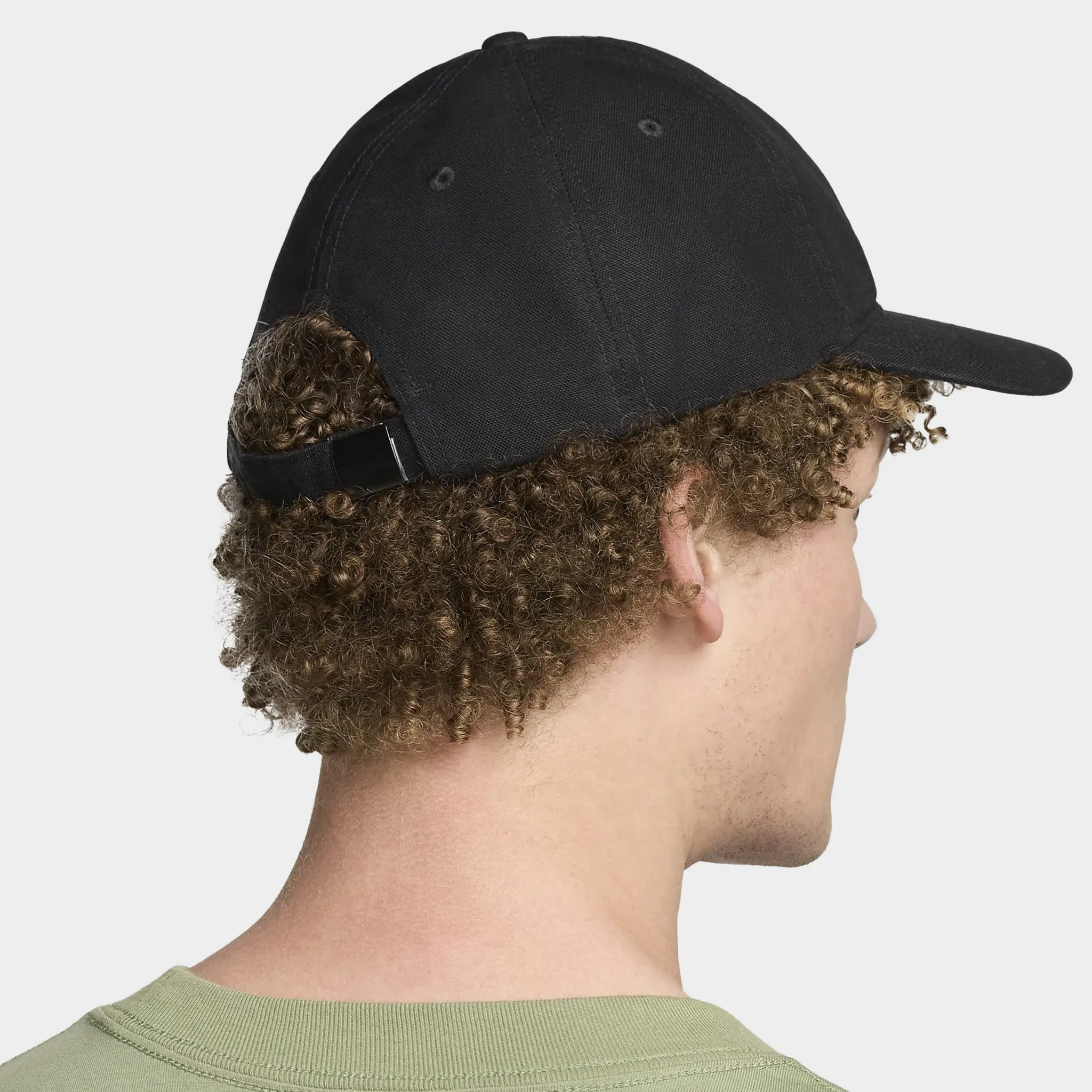 Nike SB Unstructured Flat Bill Cap Black / White sold by JD Sports product image thumbnail 4