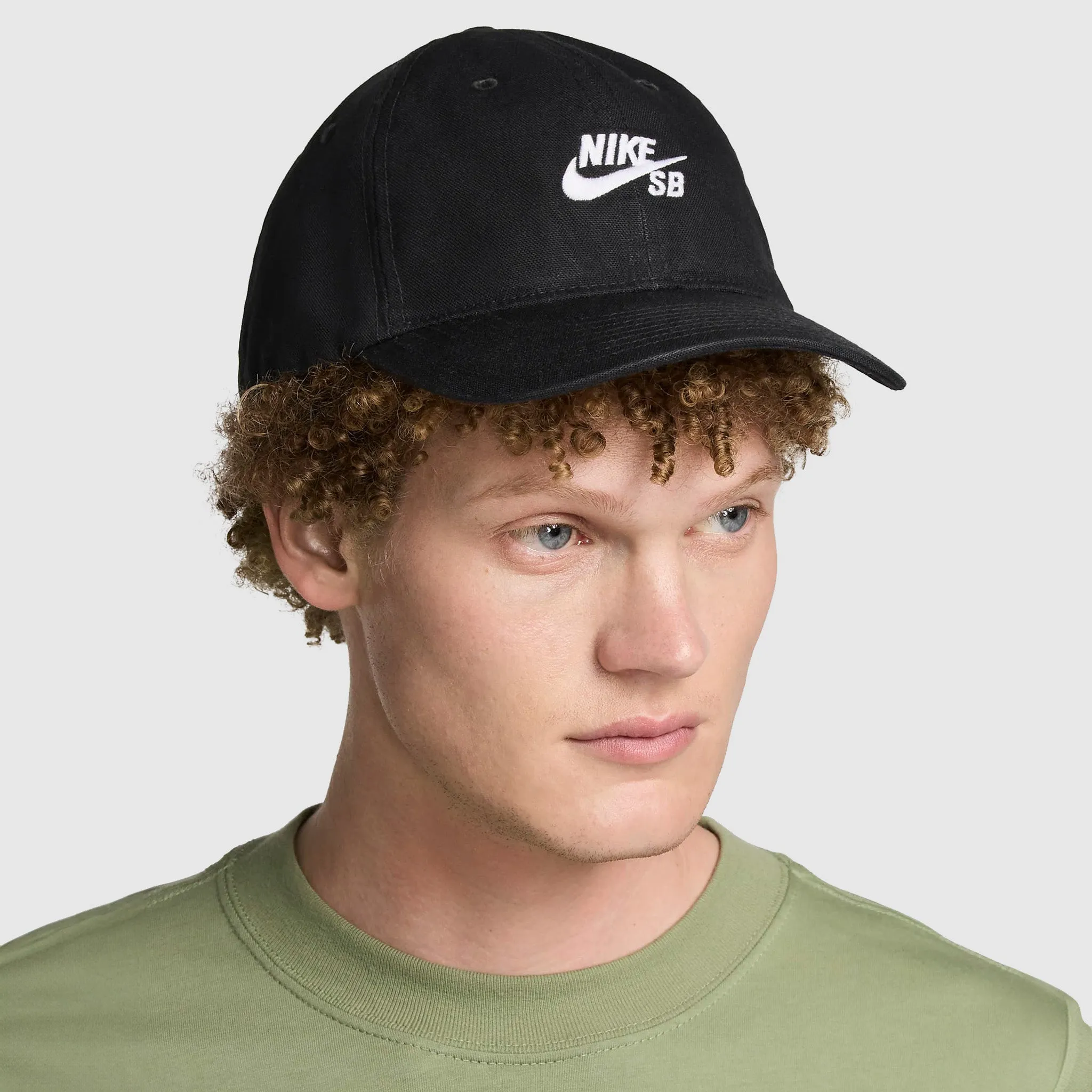 Nike SB Unstructured Flat Bill Cap Black / White sold by JD Sports