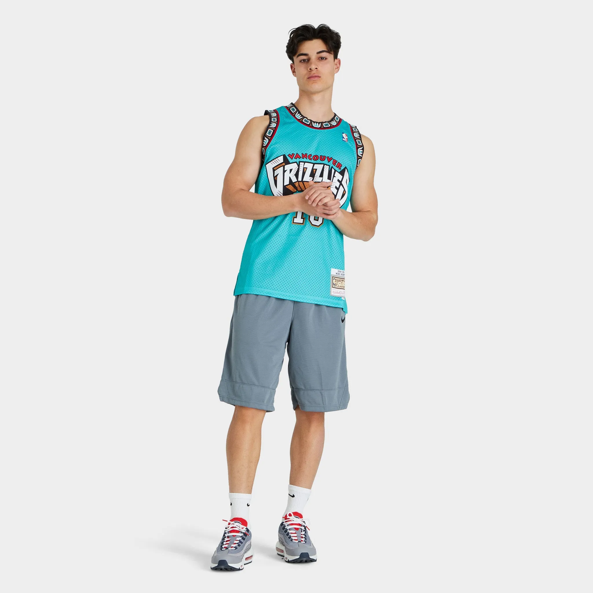 Mitchell & Ness NBA Vancouver Grizzlies Mike Bibby Swingman Jersey / Teal sold by JD Sports product image thumbnail 5