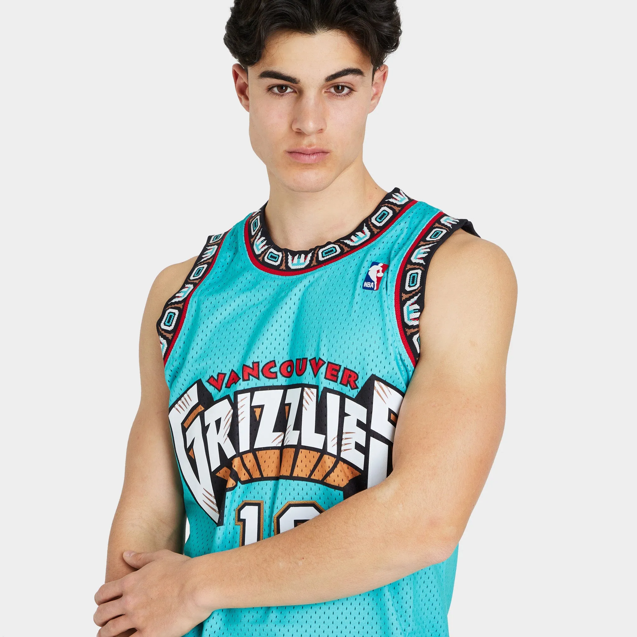 Mitchell & Ness NBA Vancouver Grizzlies Mike Bibby Swingman Jersey / Teal sold by JD Sports product image thumbnail 4